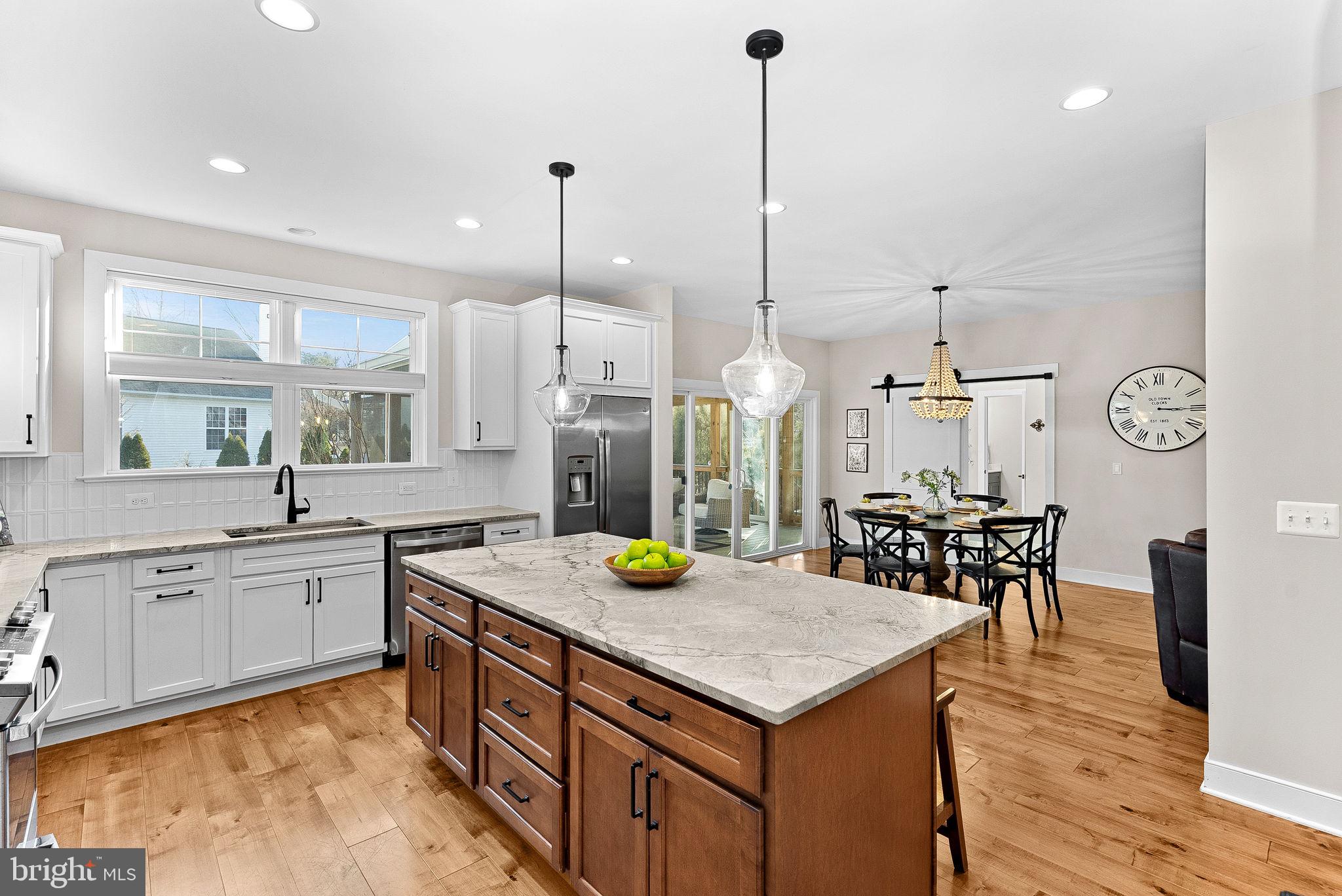 GREENWOOD COMMONS - Residential