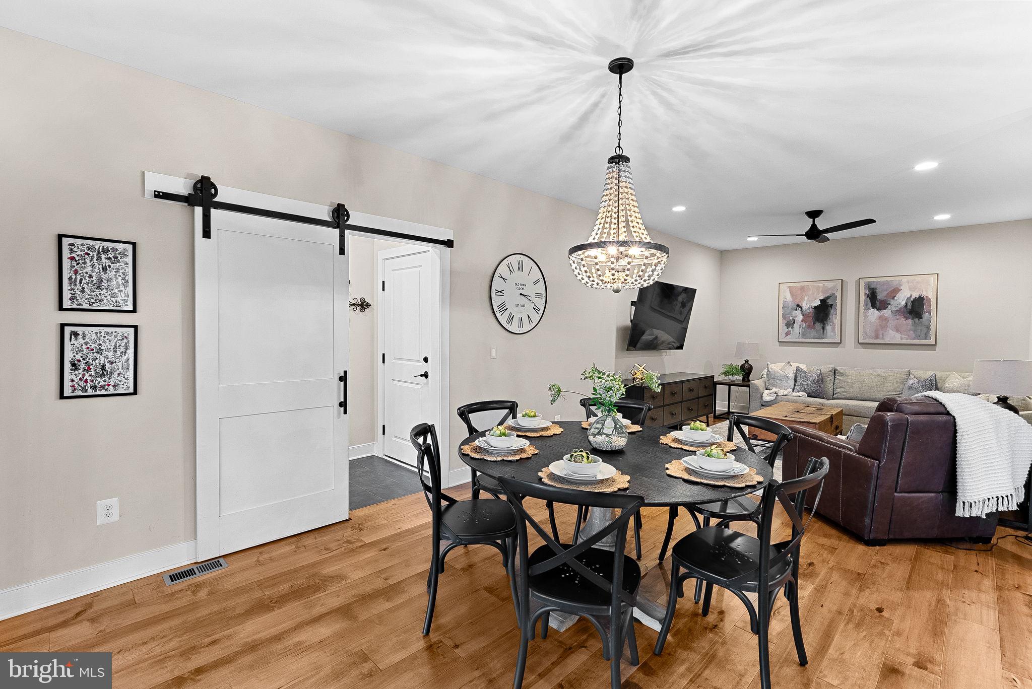 GREENWOOD COMMONS - Residential