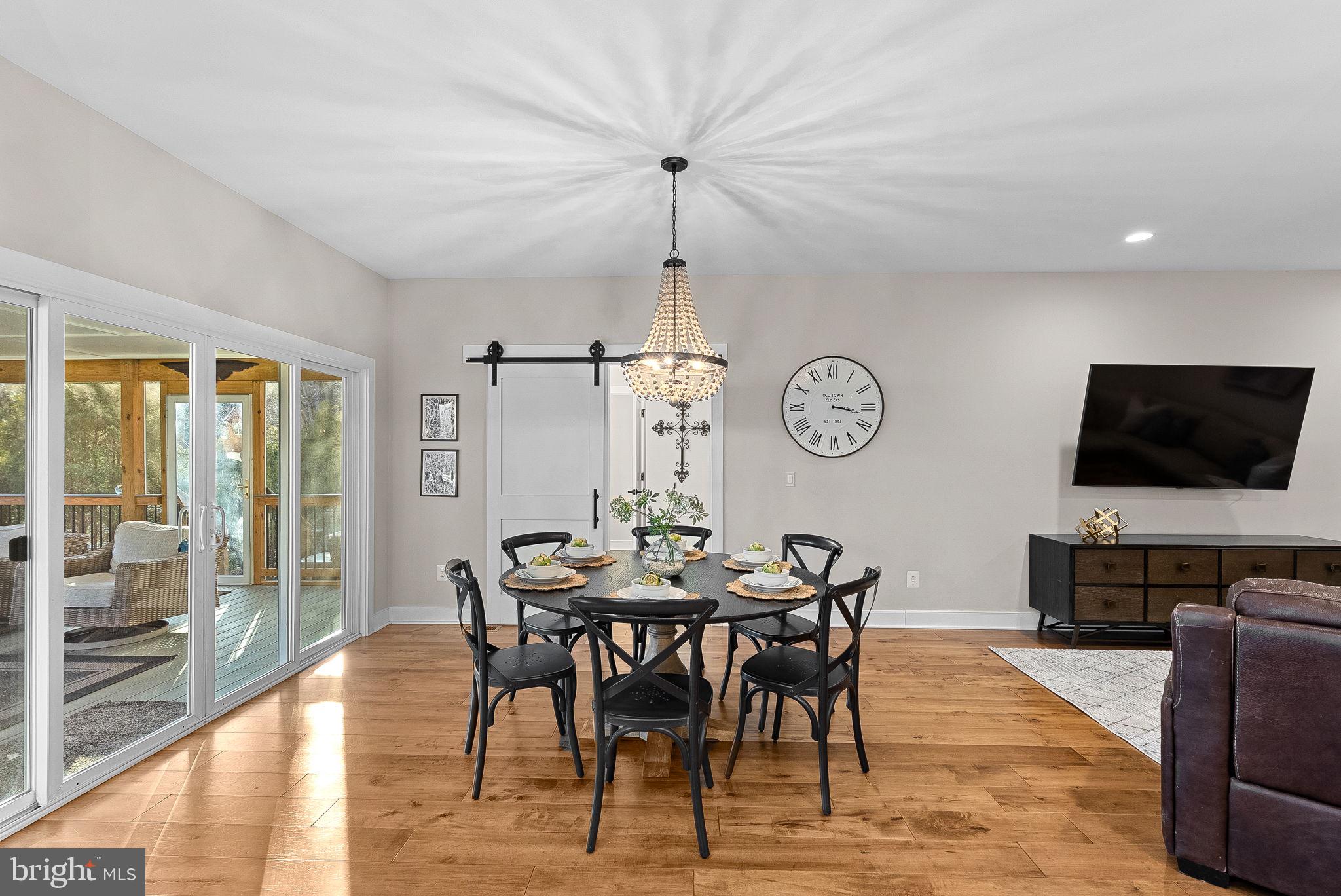 GREENWOOD COMMONS - Residential