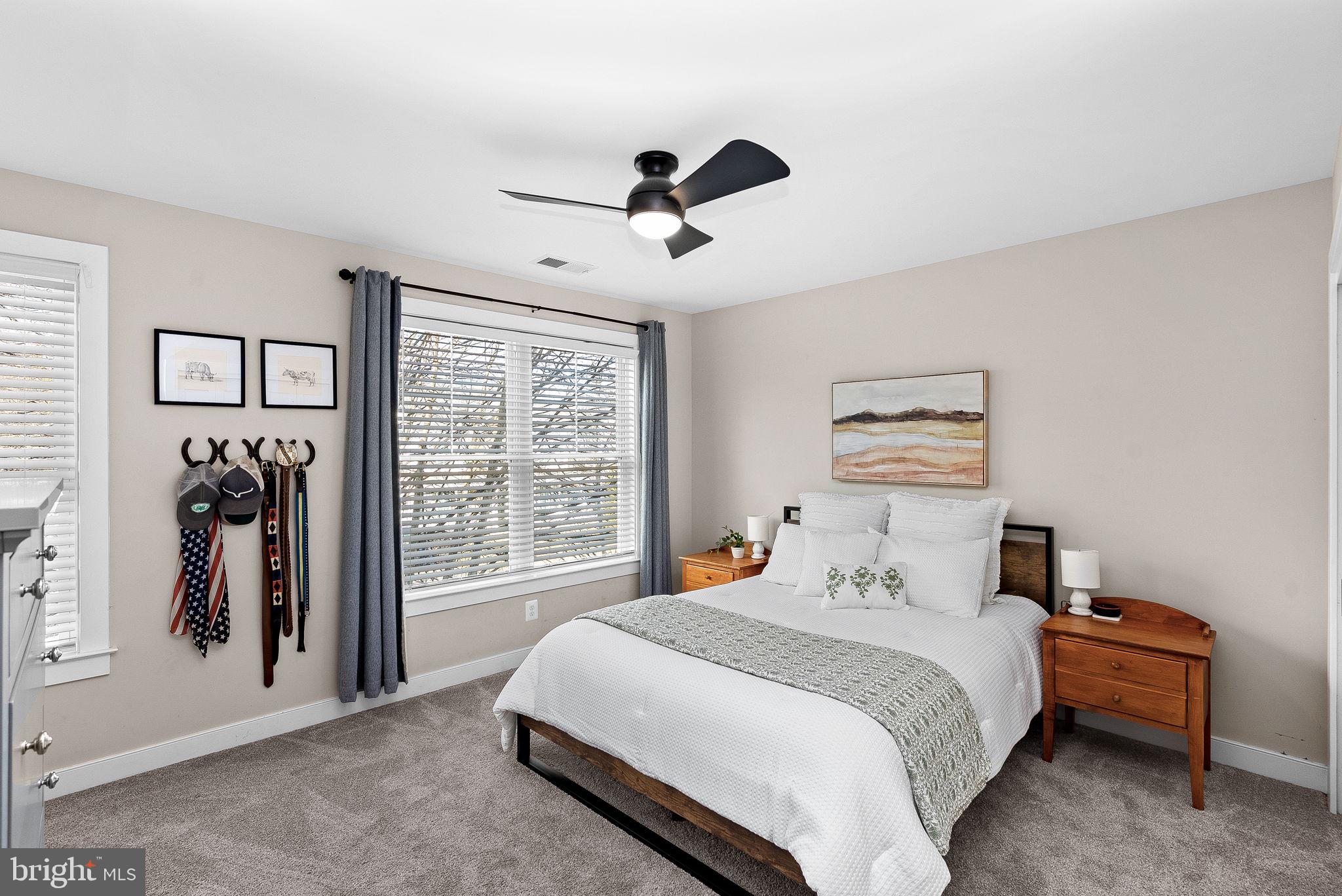 GREENWOOD COMMONS - Residential