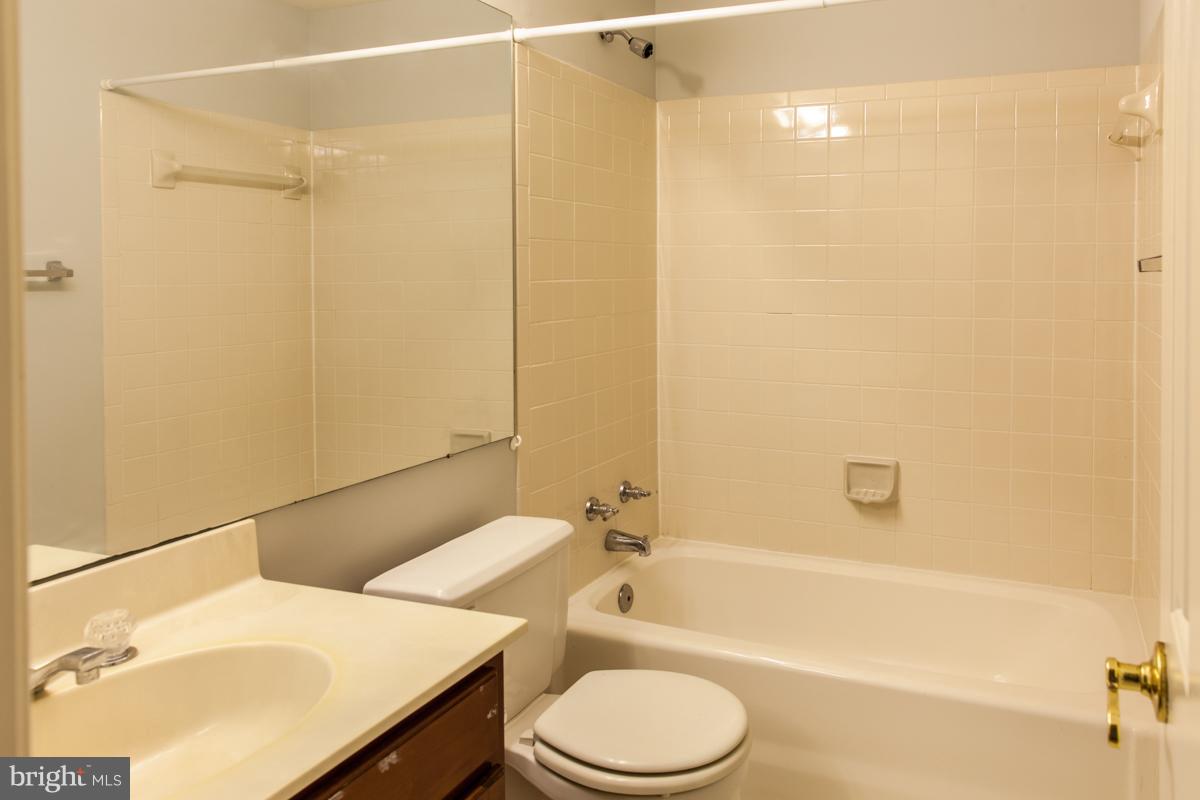 GABLE FIELD - Residential