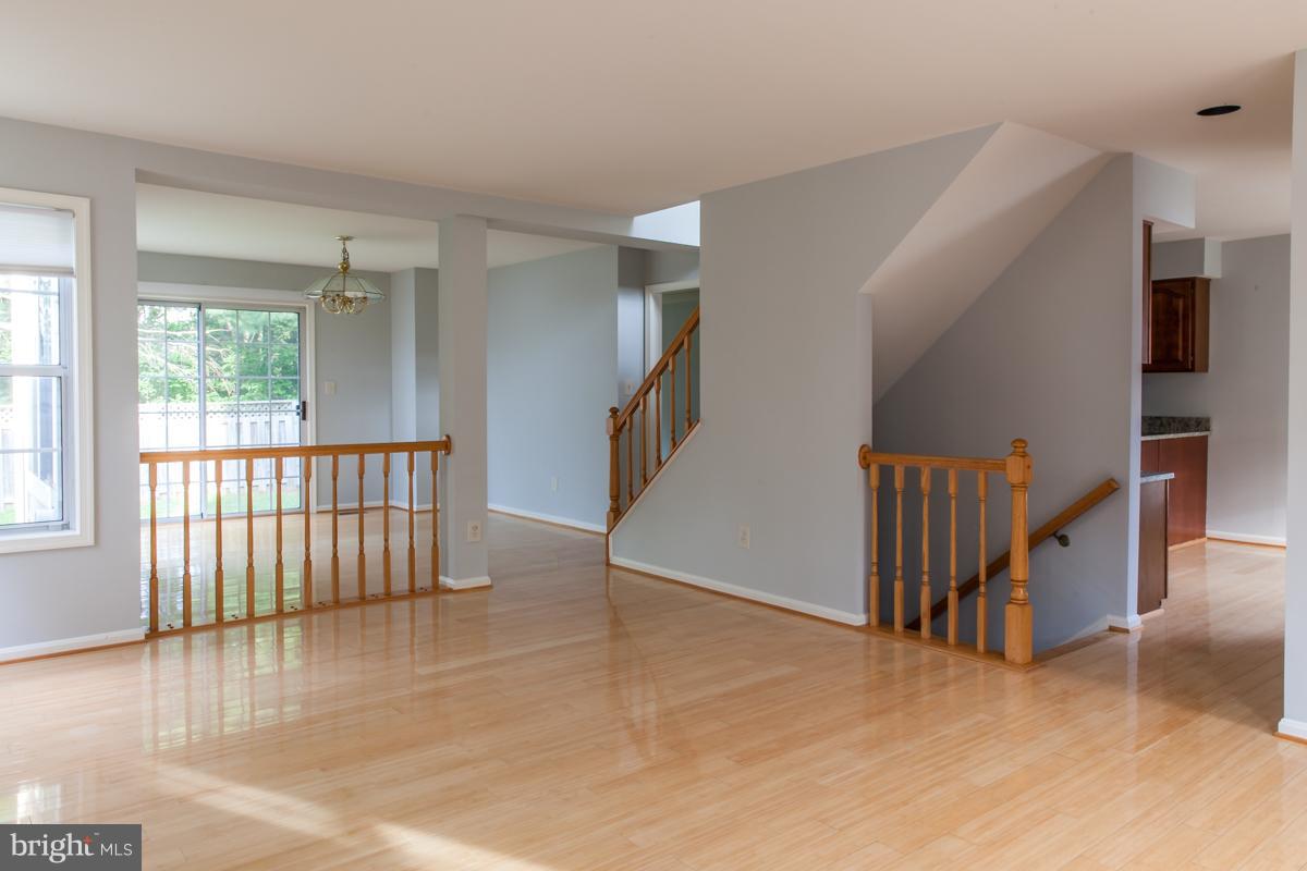 GABLE FIELD - Residential