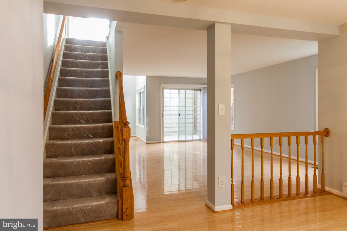 GABLE FIELD - Residential