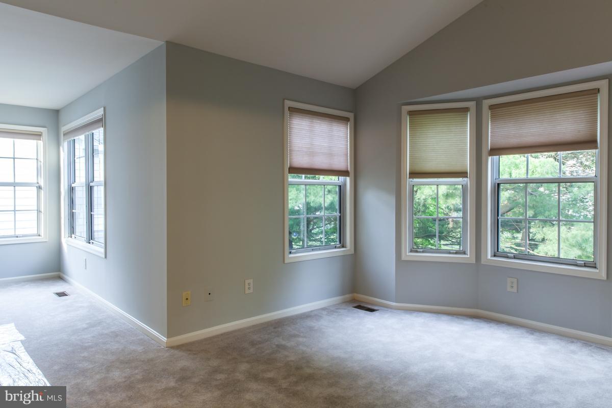 GABLE FIELD - Residential