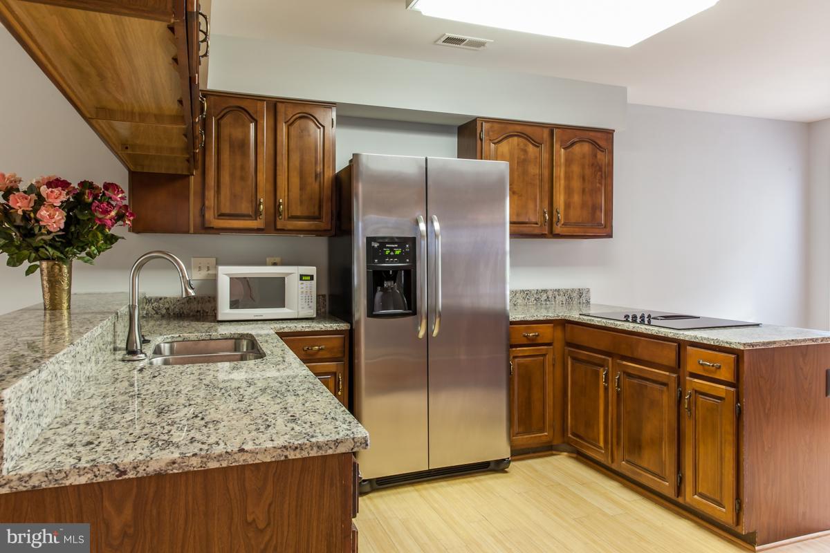 GABLE FIELD - Residential