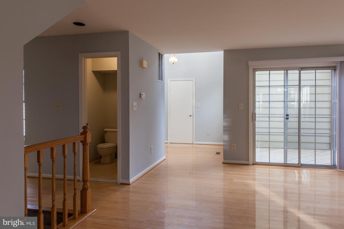 GABLE FIELD - Residential