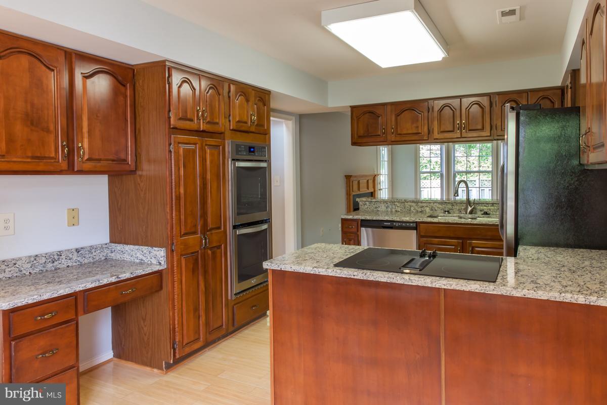 GABLE FIELD - Residential