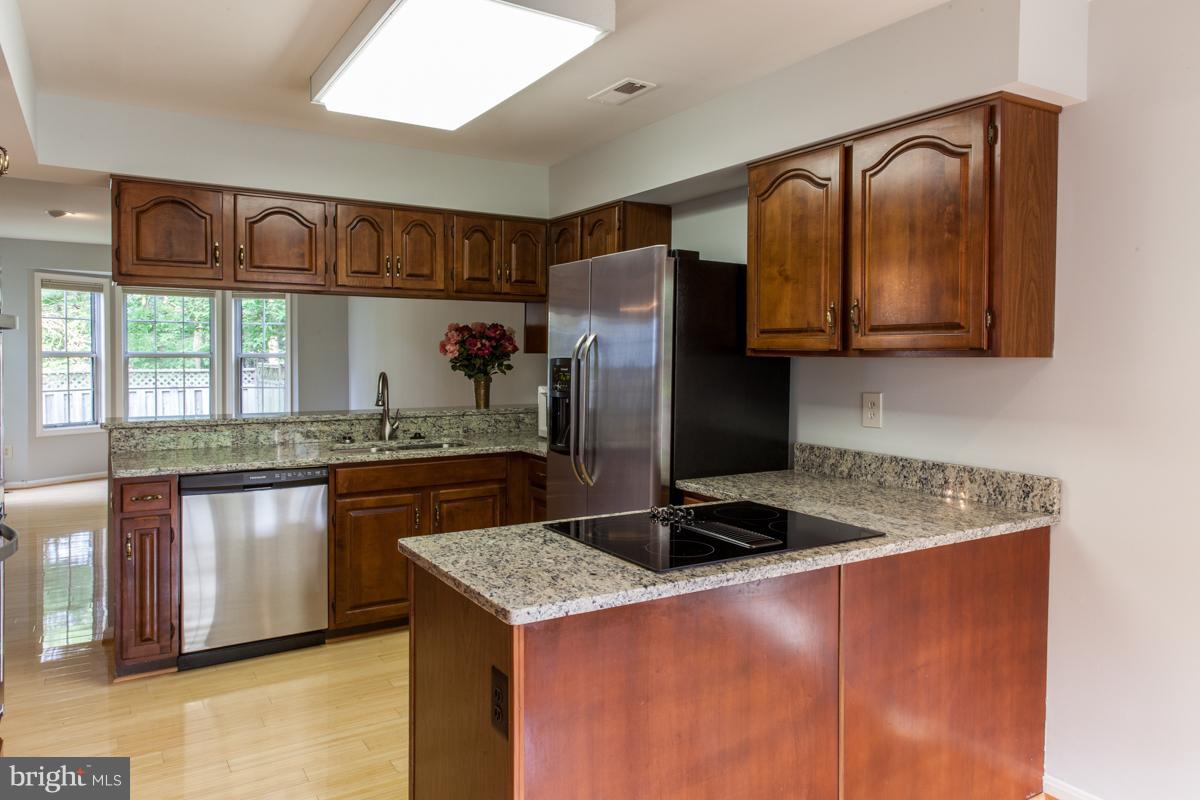 GABLE FIELD - Residential