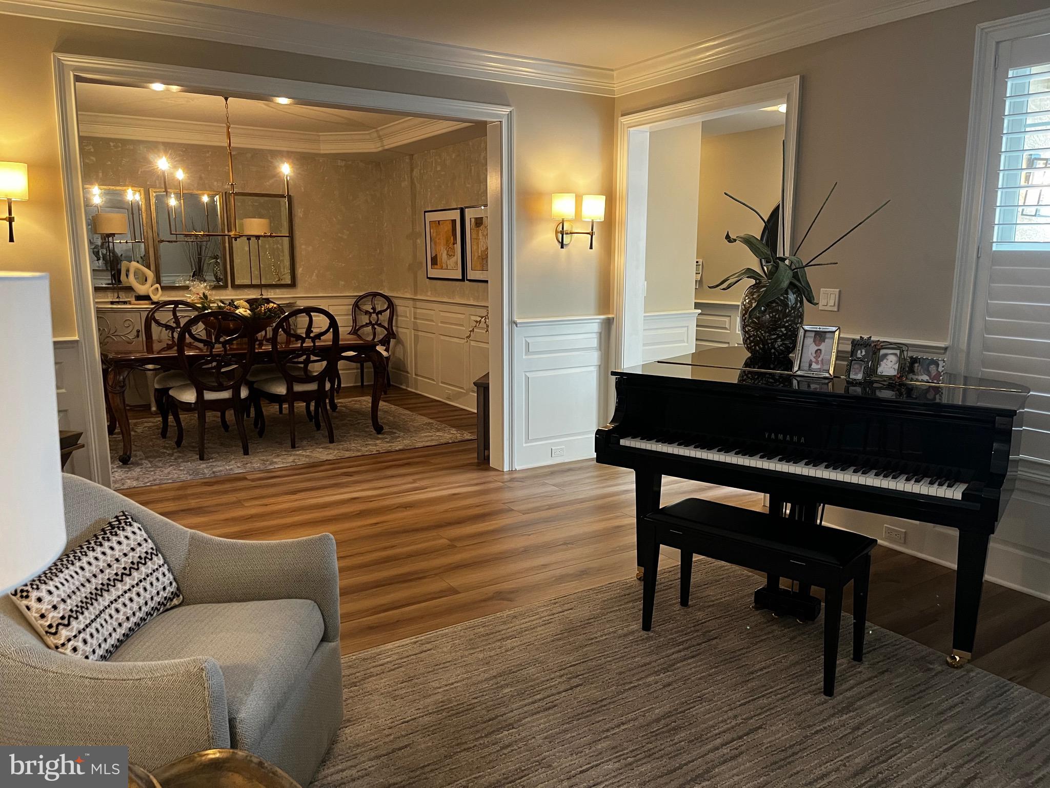 FOXCROFT OF BLUE B - Residential