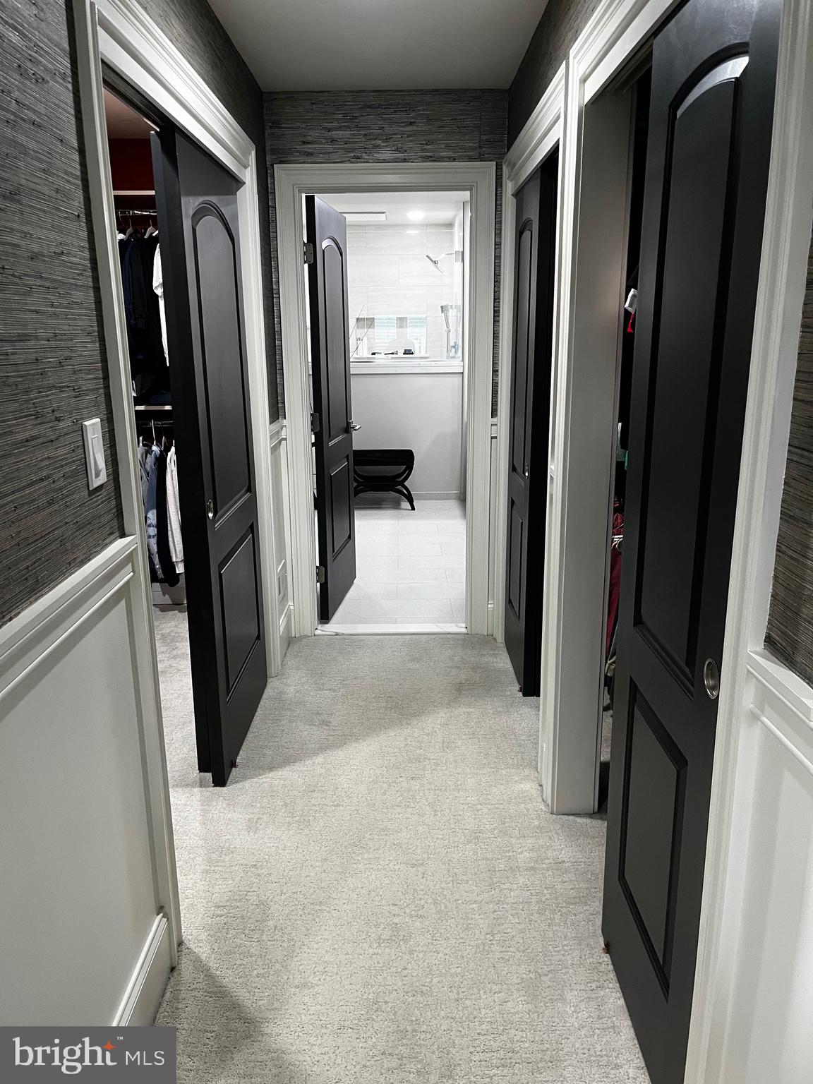 FOXCROFT OF BLUE B - Residential