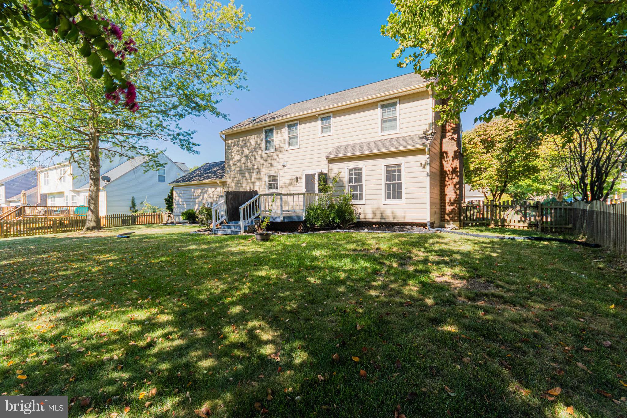 FOX POINT - Residential