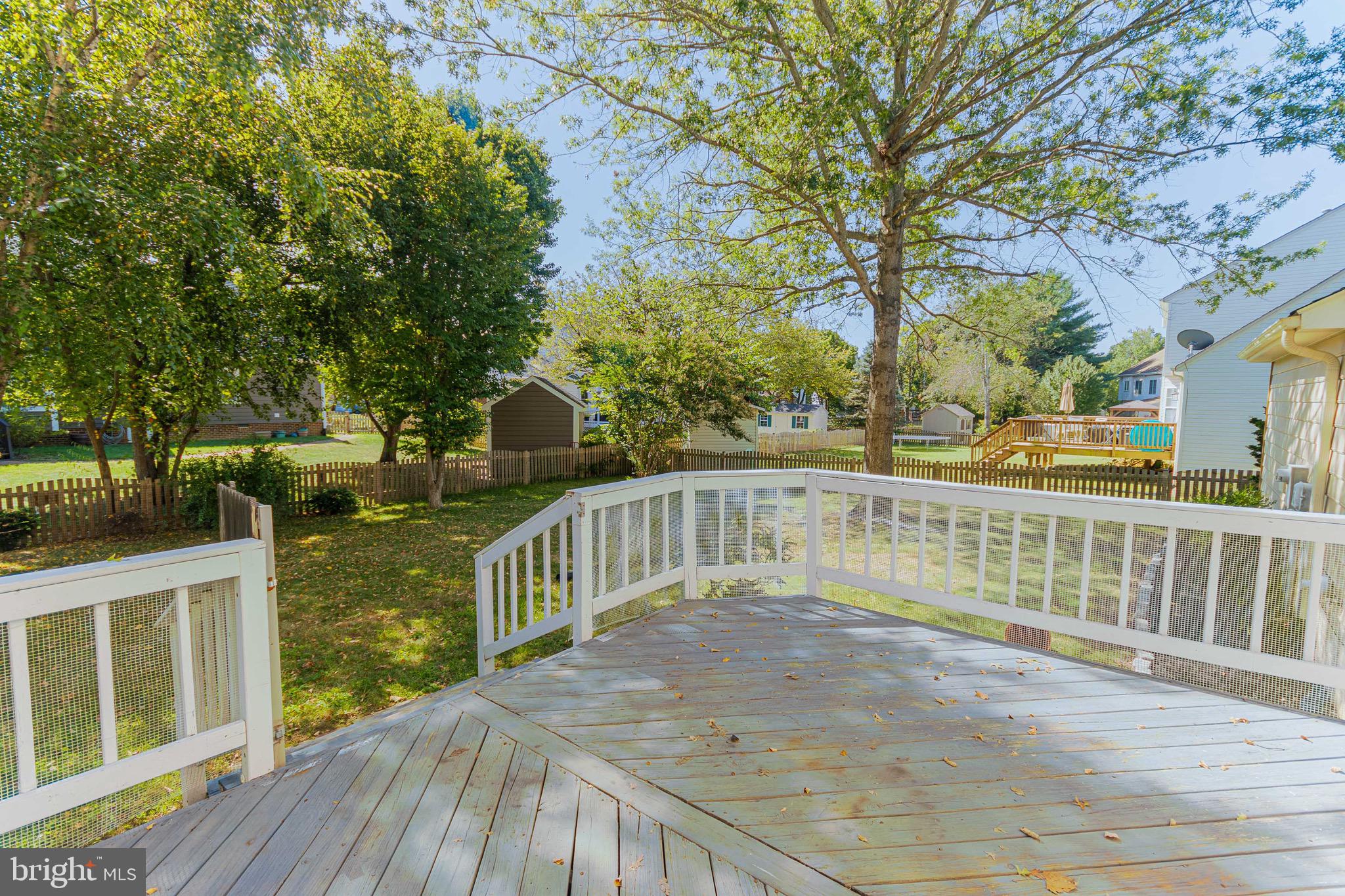 FOX POINT - Residential