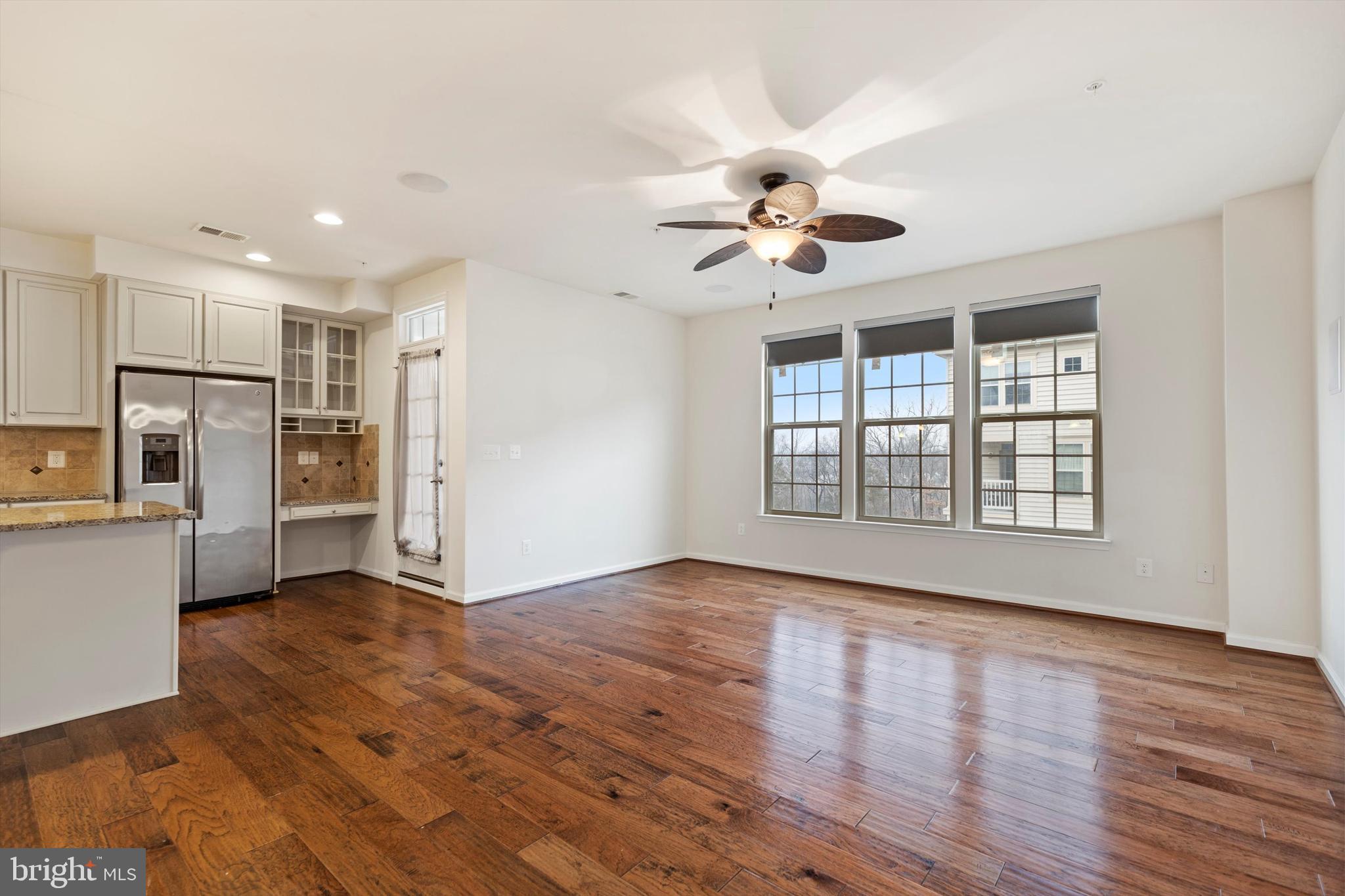 VIRGINIA MANOR CONDOMINIUM - Residential