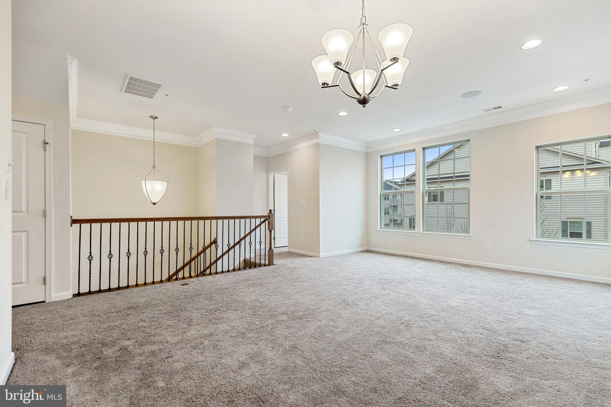 VIRGINIA MANOR CONDOMINIUM - Residential