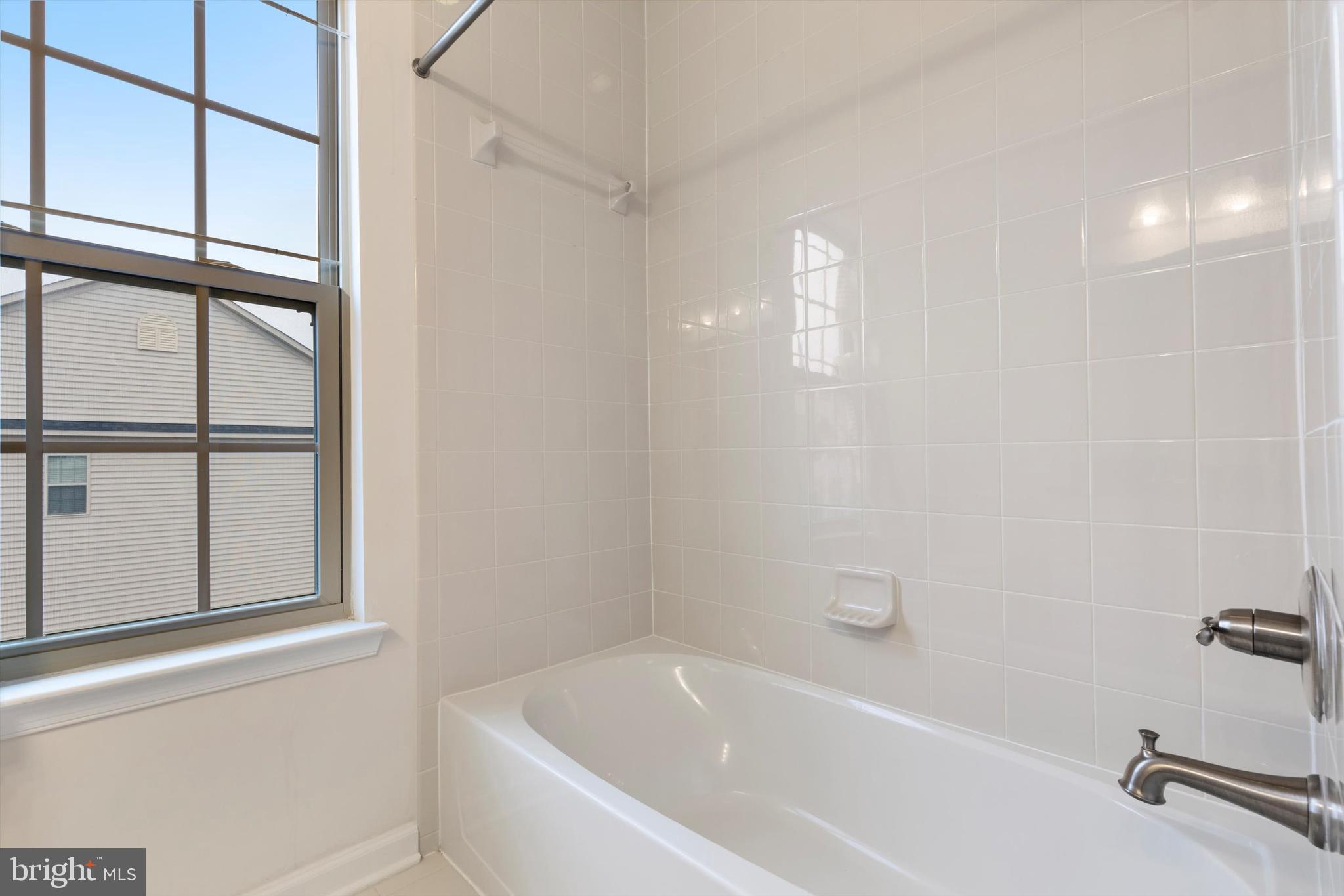 VIRGINIA MANOR CONDOMINIUM - Residential