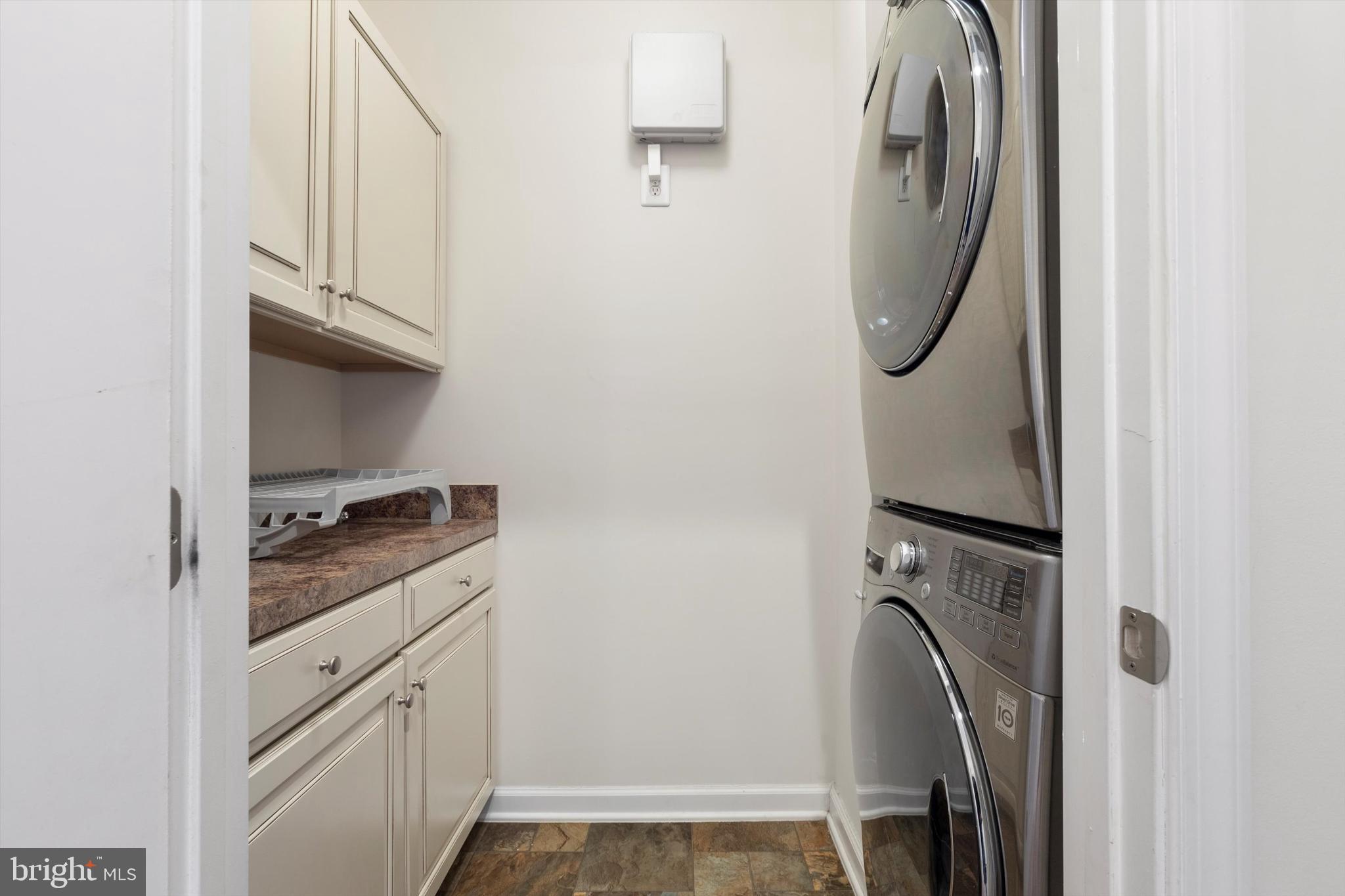 VIRGINIA MANOR CONDOMINIUM - Residential