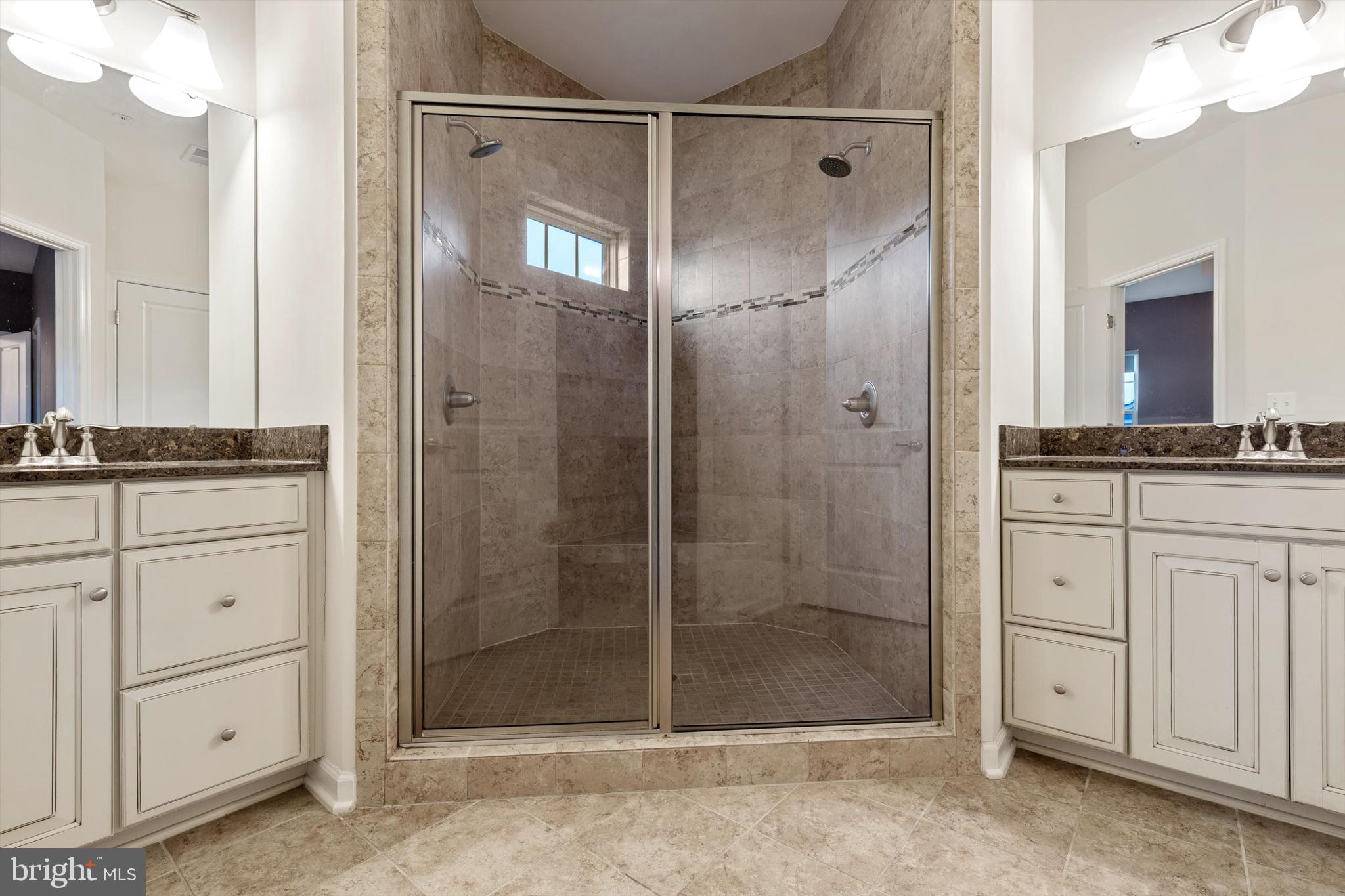 VIRGINIA MANOR CONDOMINIUM - Residential