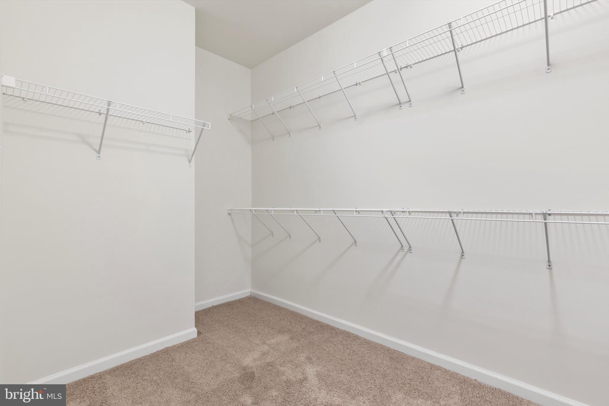 VIRGINIA MANOR CONDOMINIUM - Residential