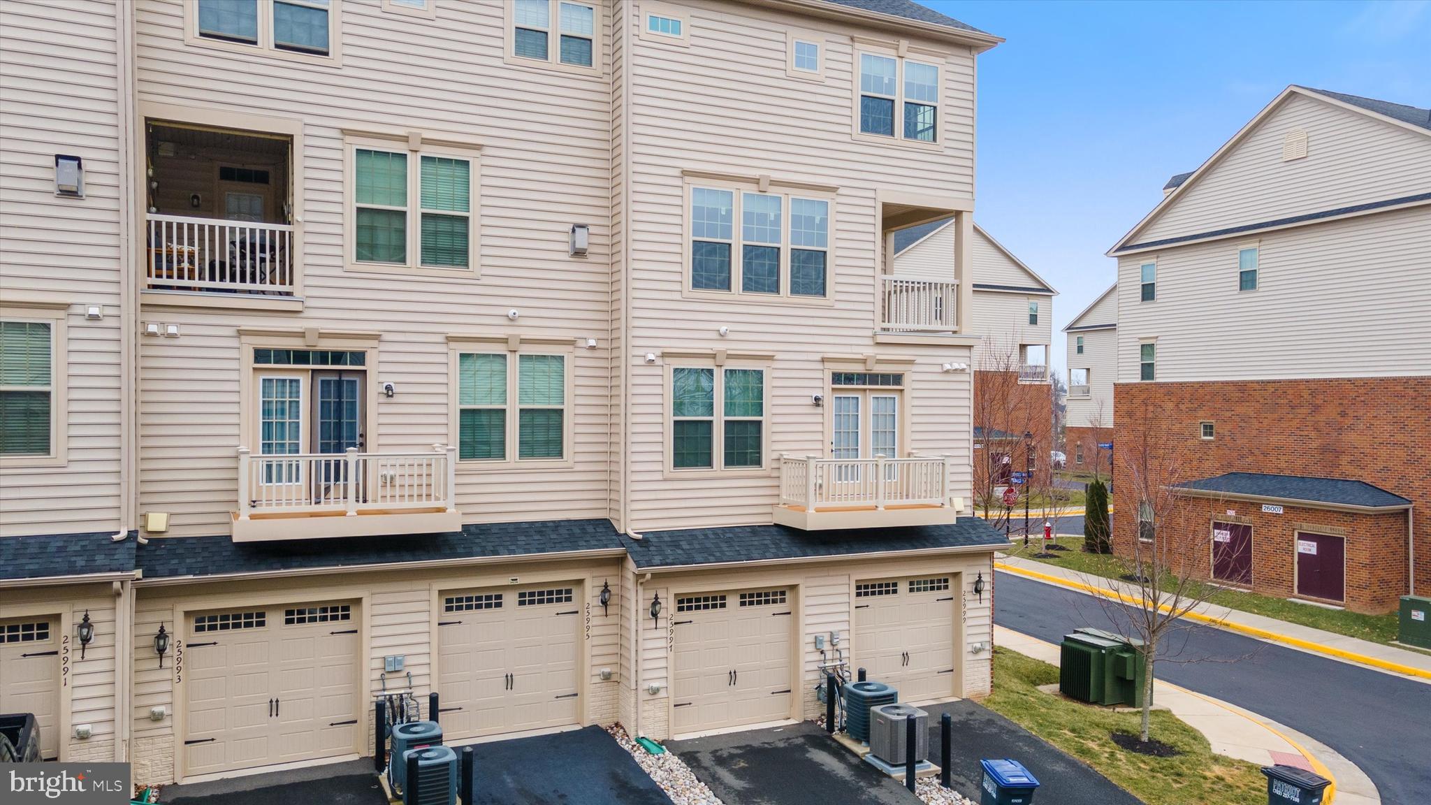 VIRGINIA MANOR CONDOMINIUM - Residential