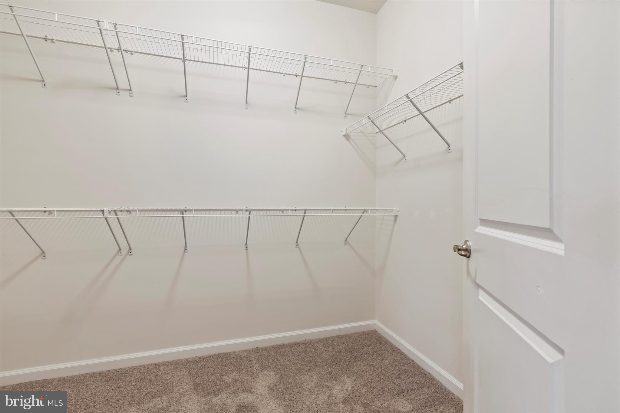 VIRGINIA MANOR CONDOMINIUM - Residential