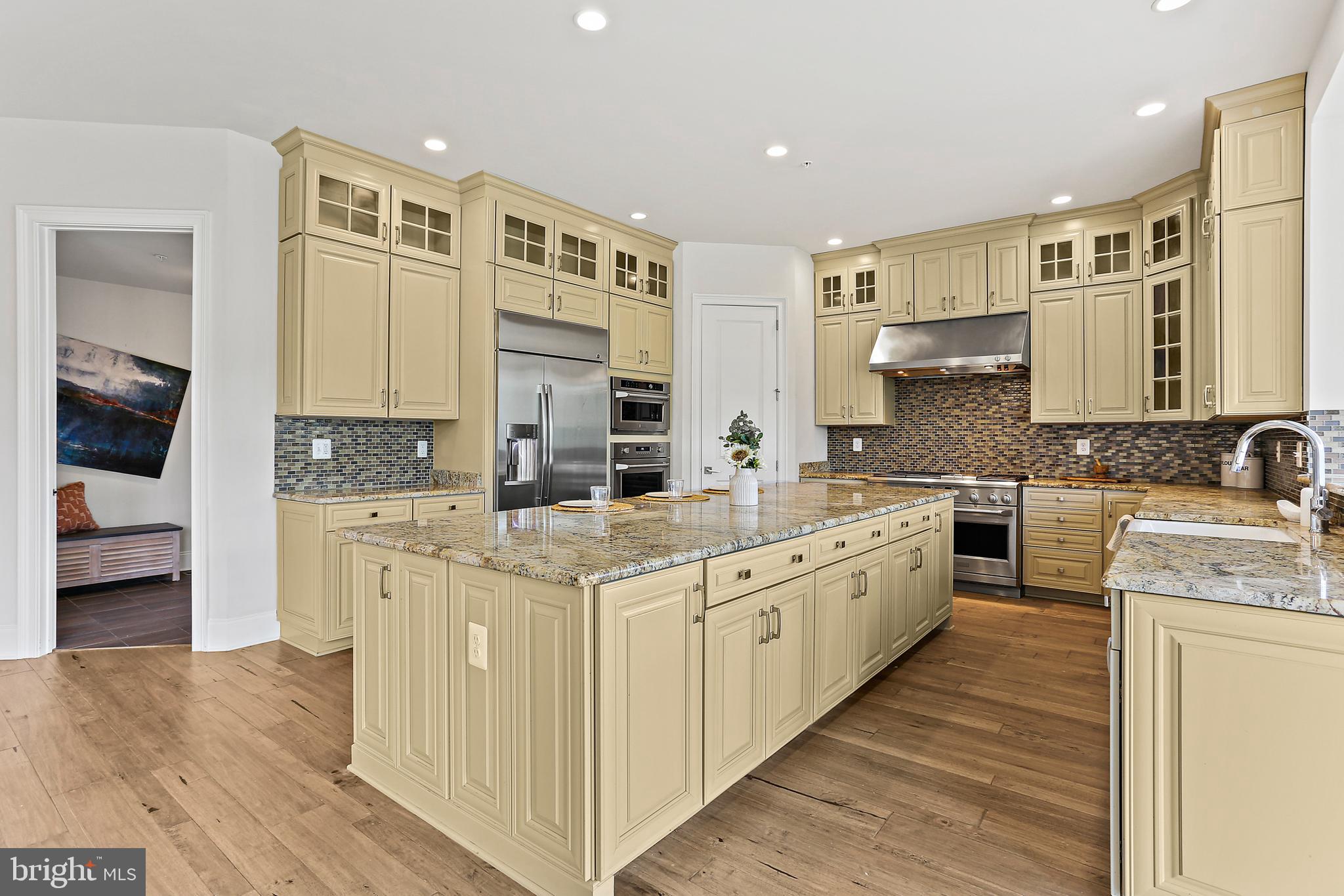 TROTTERS GLEN - Residential