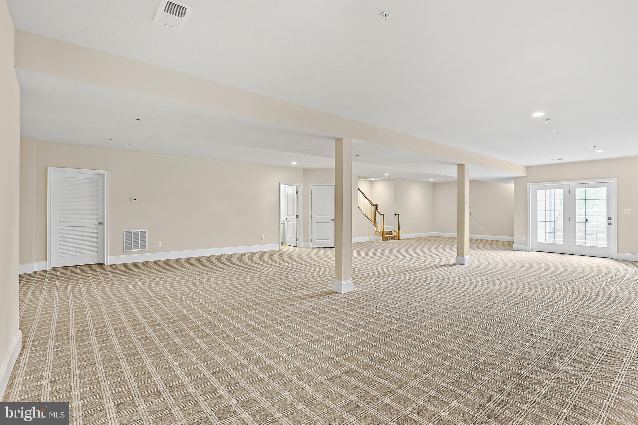 TROTTERS GLEN - Residential