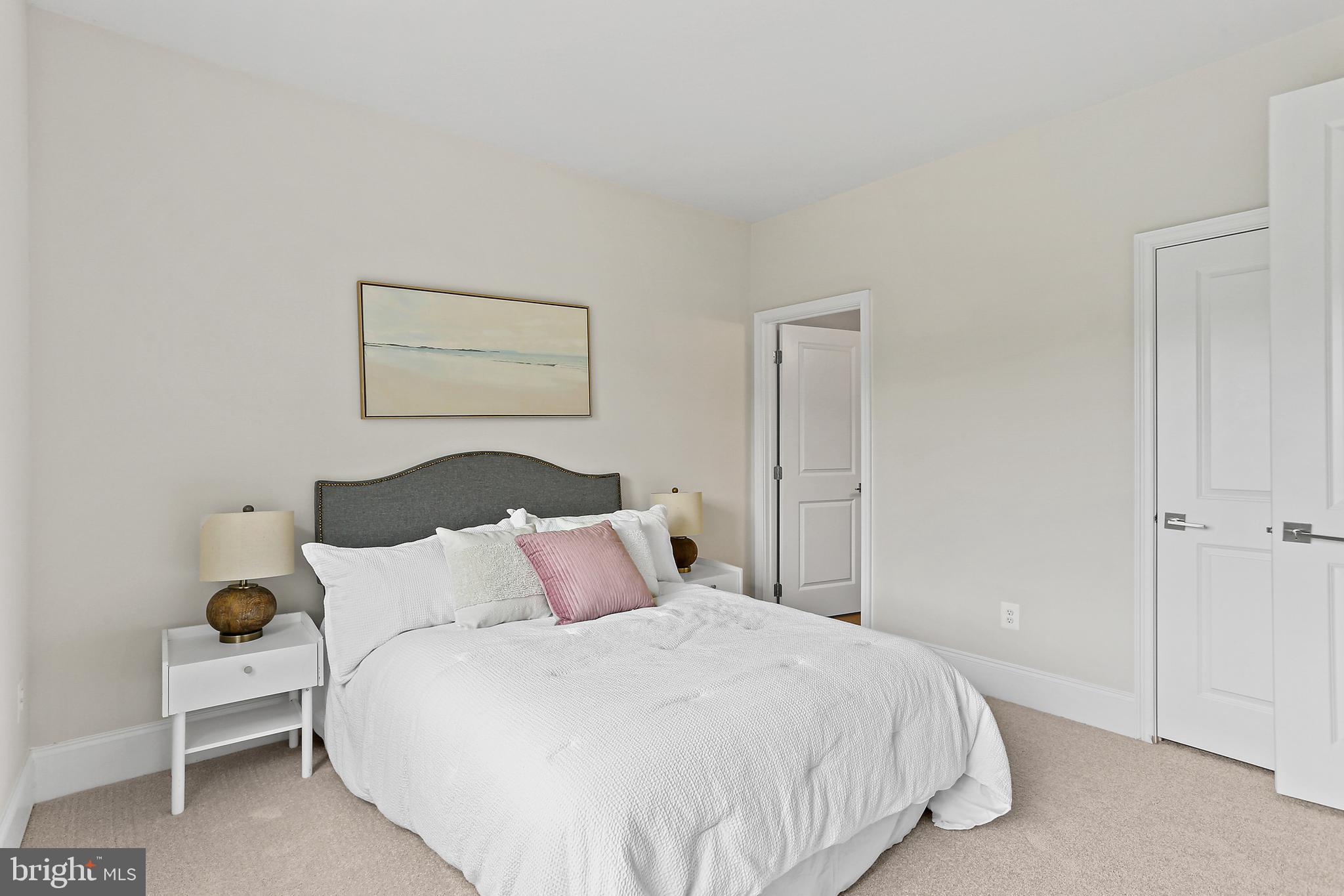 TROTTERS GLEN - Residential