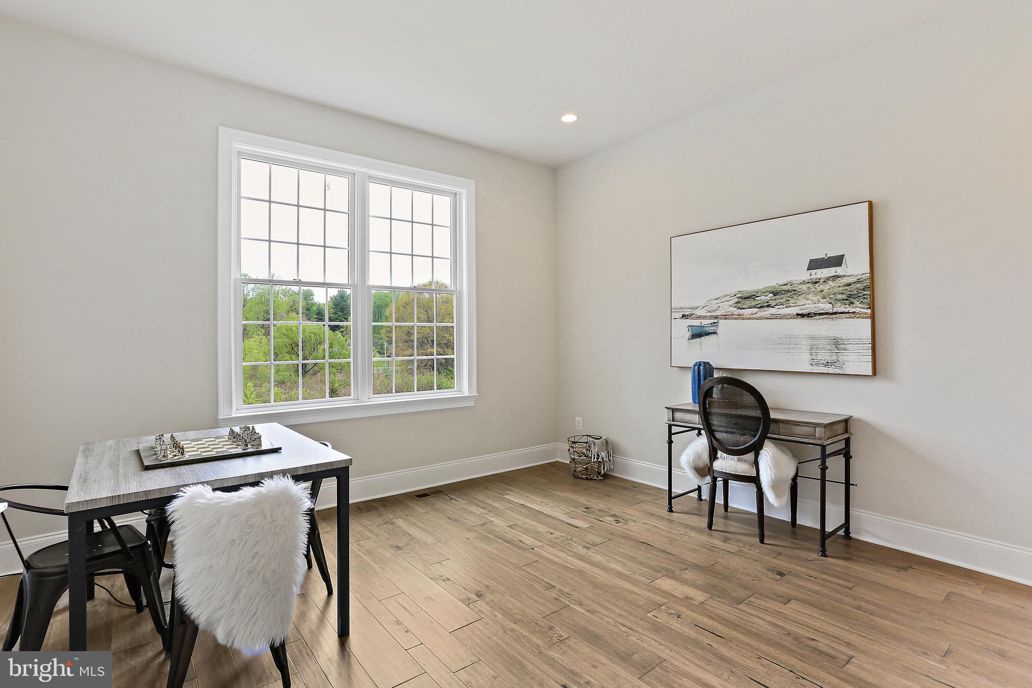 TROTTERS GLEN - Residential