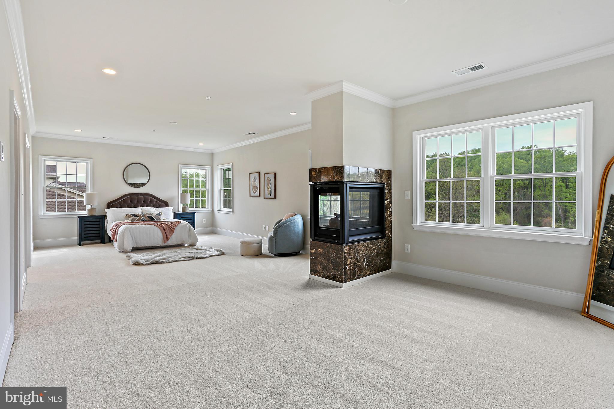 TROTTERS GLEN - Residential