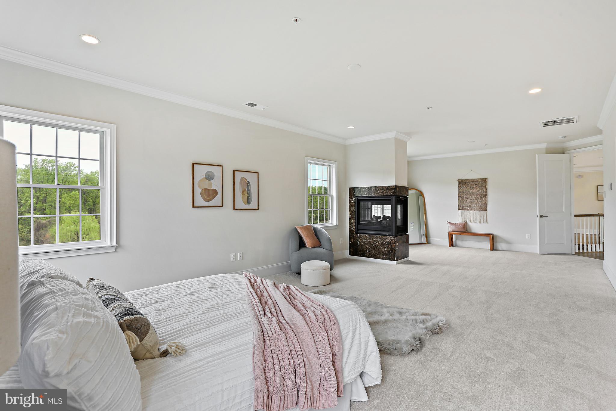 TROTTERS GLEN - Residential