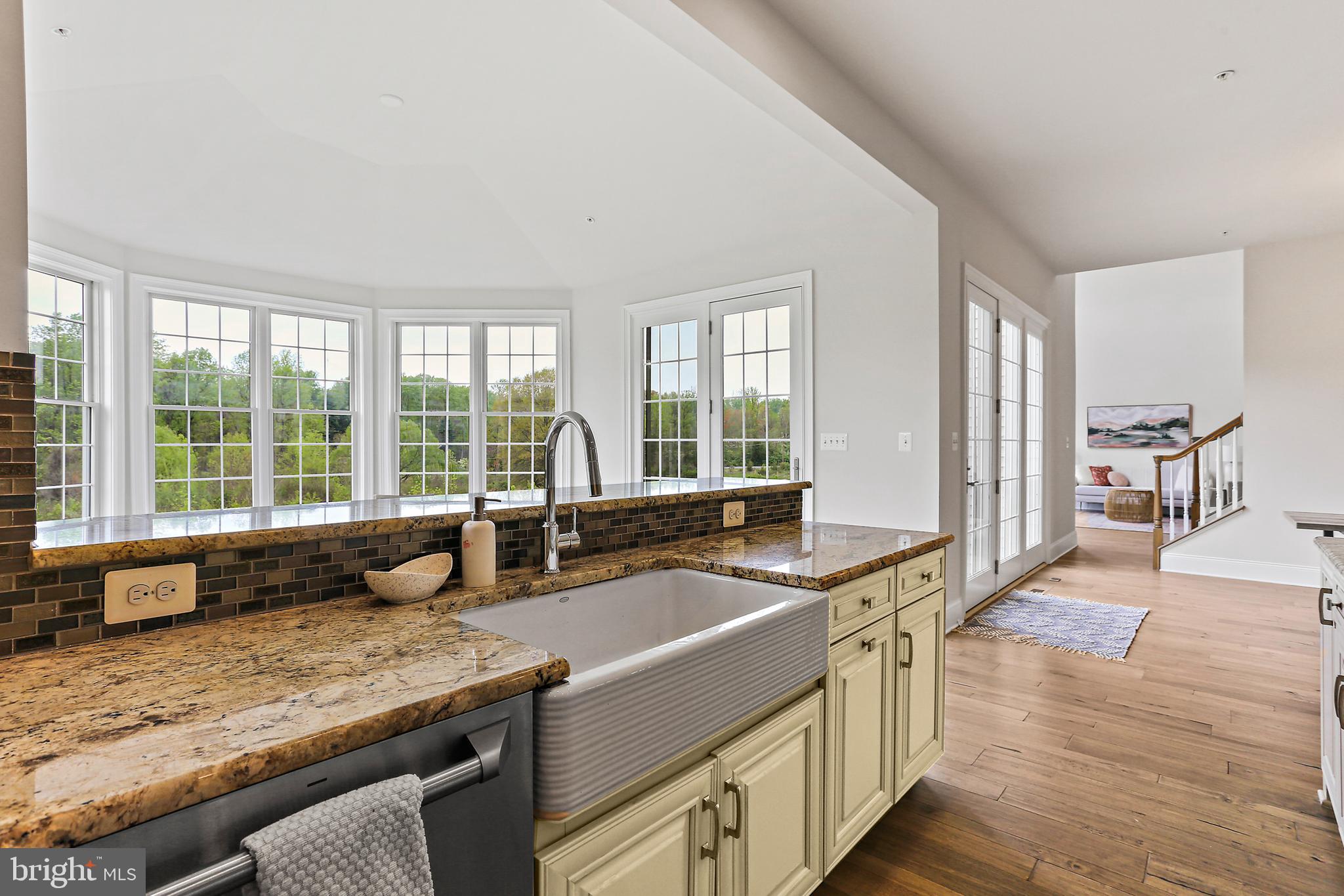 TROTTERS GLEN - Residential