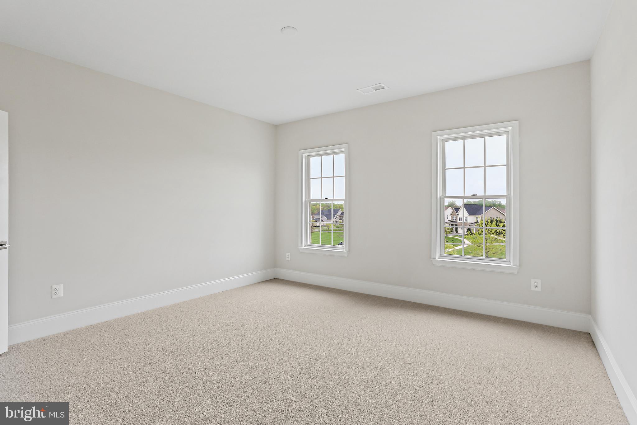 TROTTERS GLEN - Residential