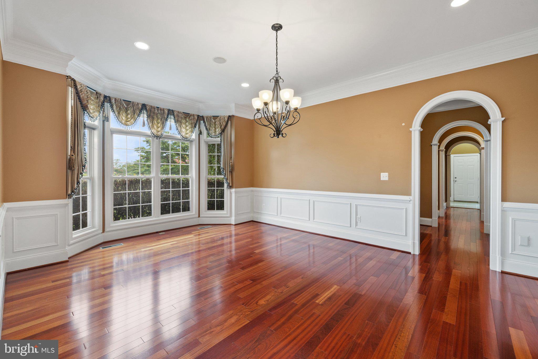 HEATHER KNOLLS - Residential