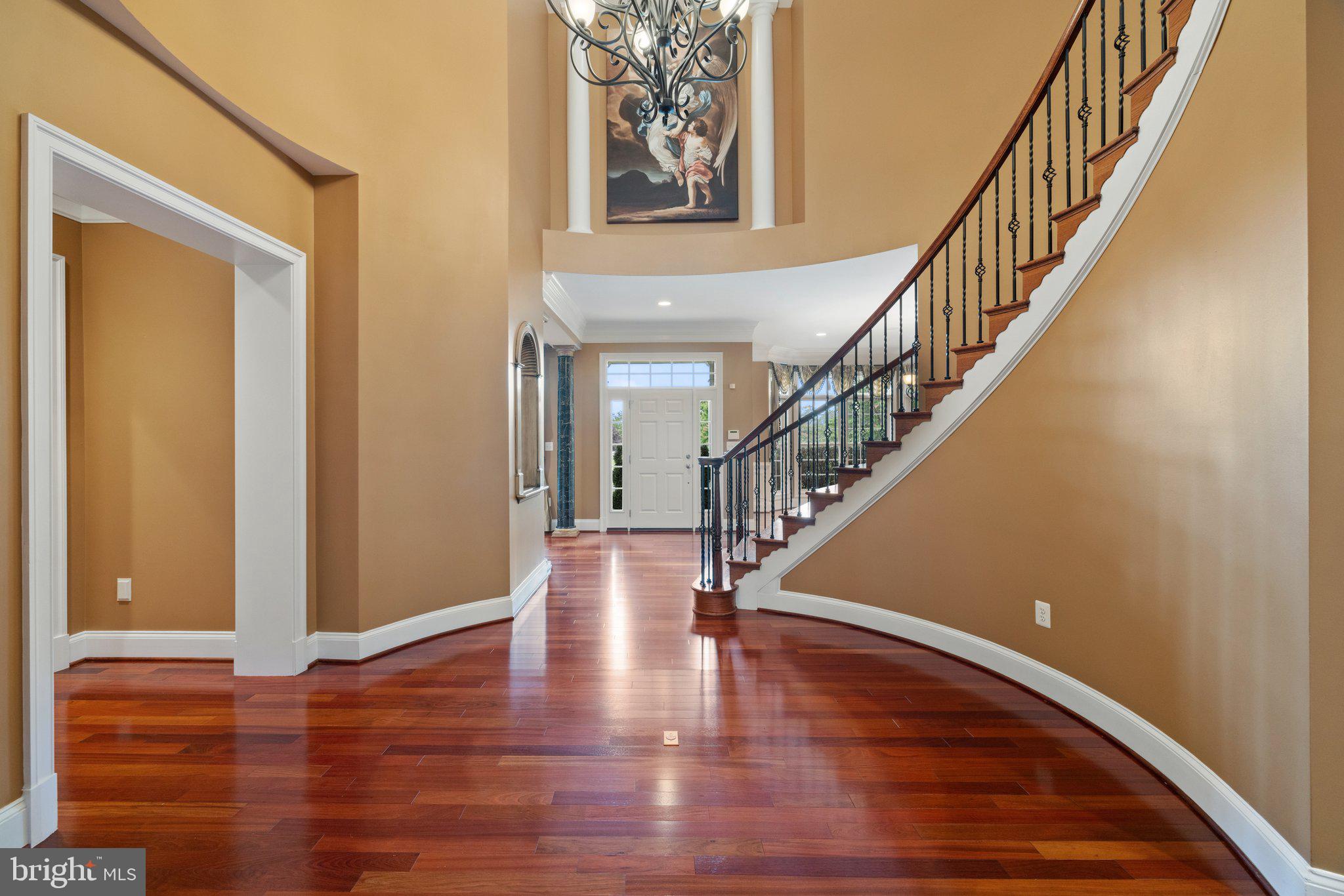 HEATHER KNOLLS - Residential