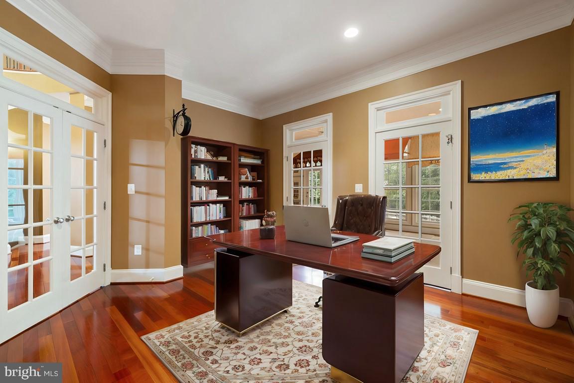 HEATHER KNOLLS - Residential