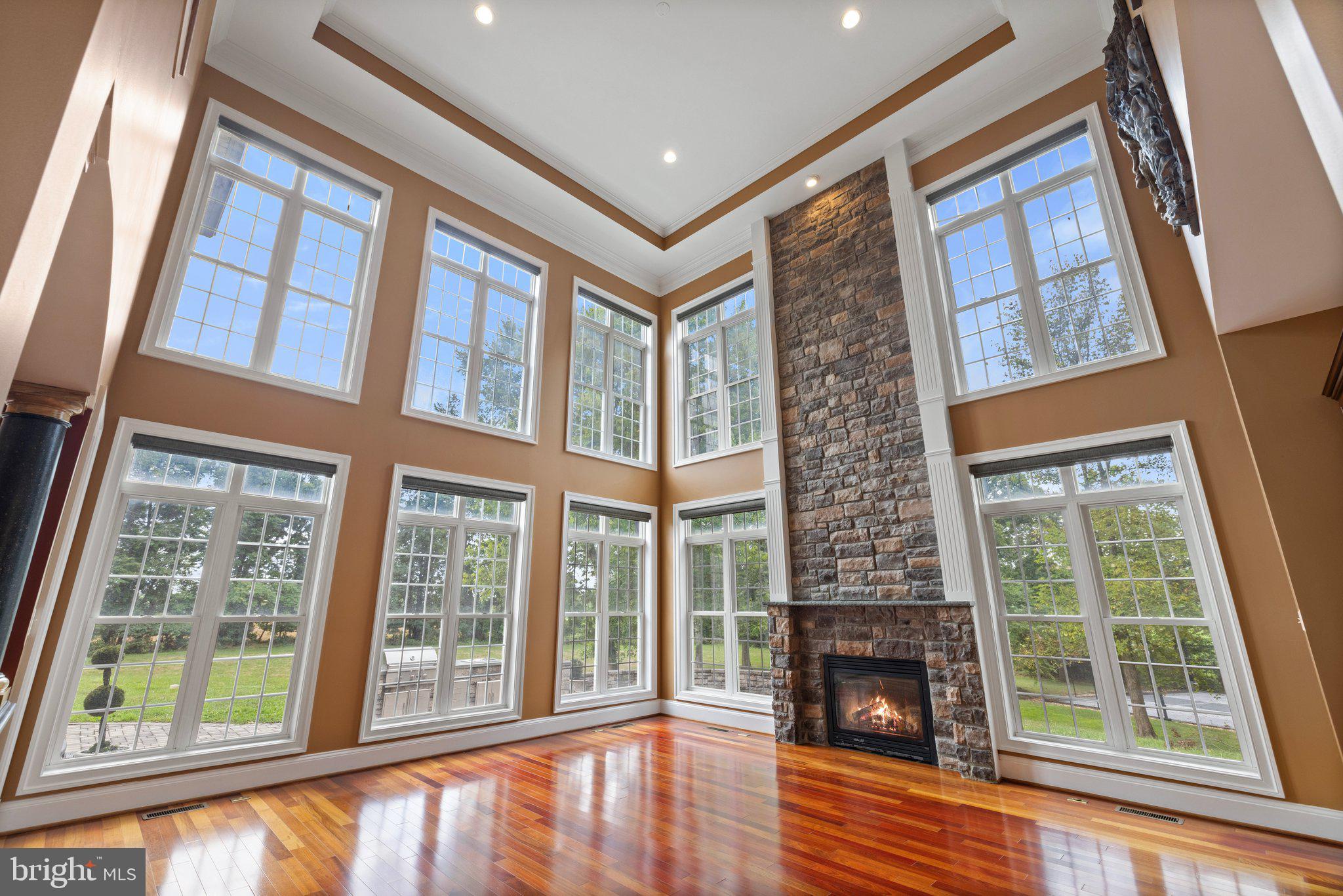 HEATHER KNOLLS - Residential