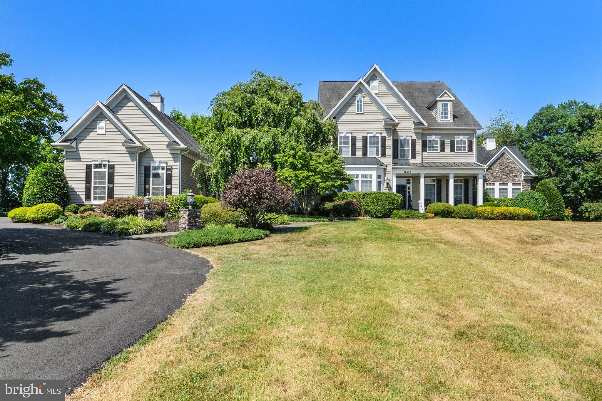 HEATHER KNOLLS - Residential