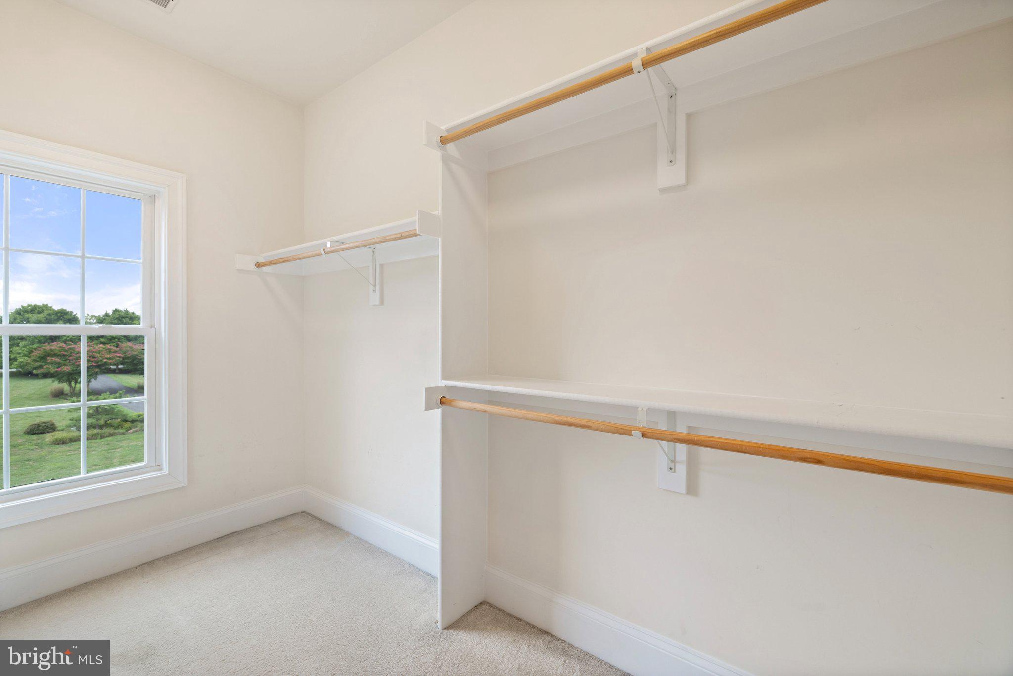 HEATHER KNOLLS - Residential