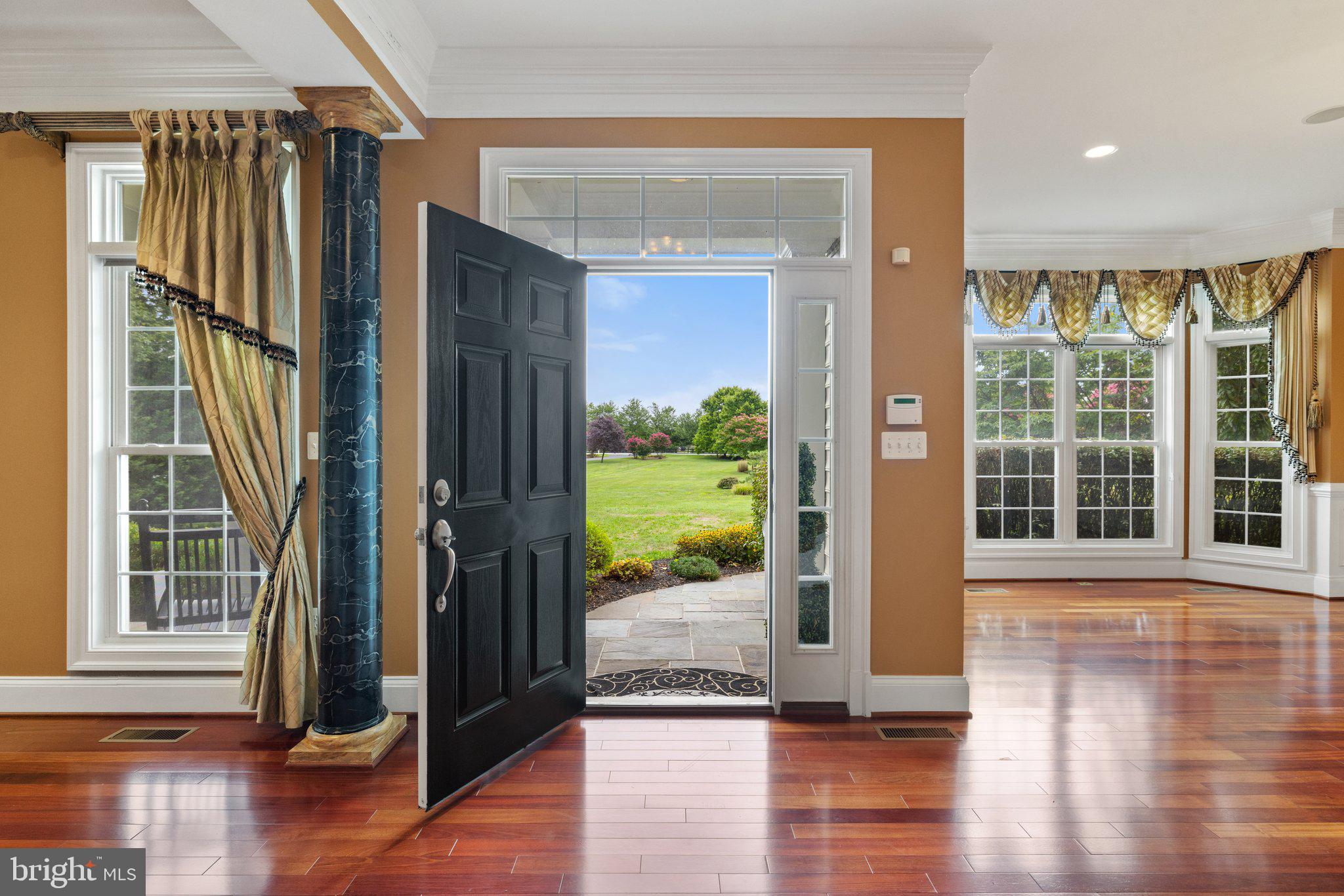 HEATHER KNOLLS - Residential