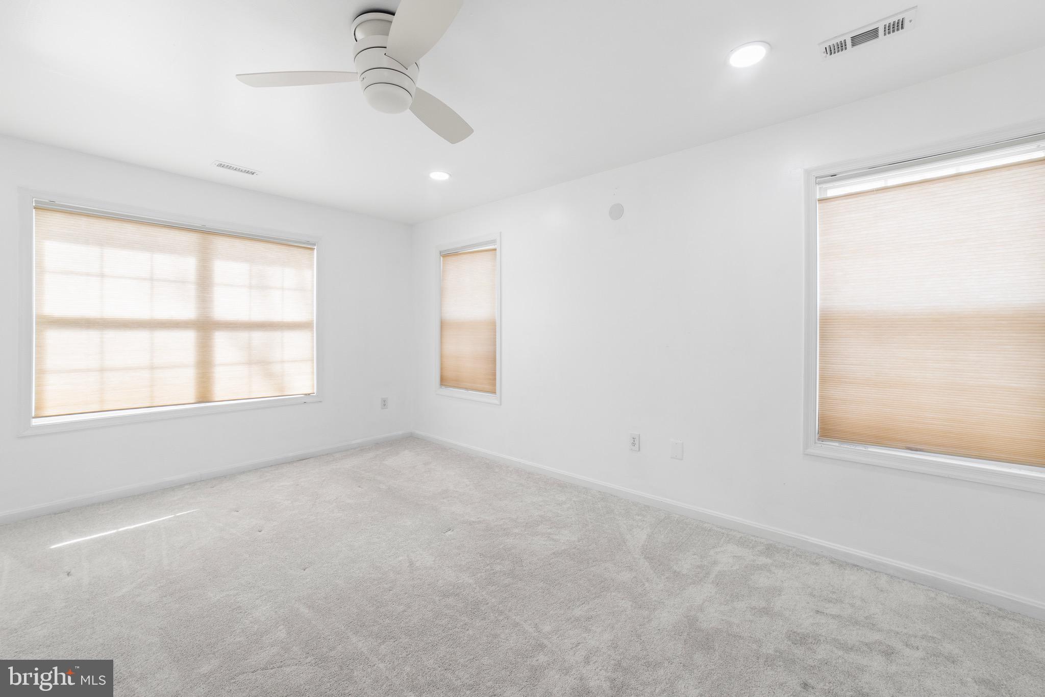 PARK RIDGE - Residential