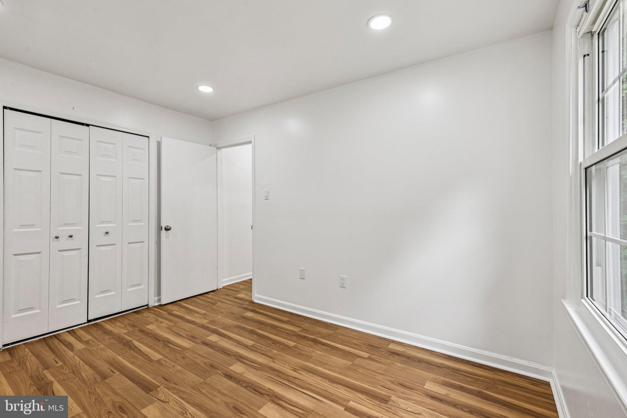 OLD MILL COMMUNITY - Residential