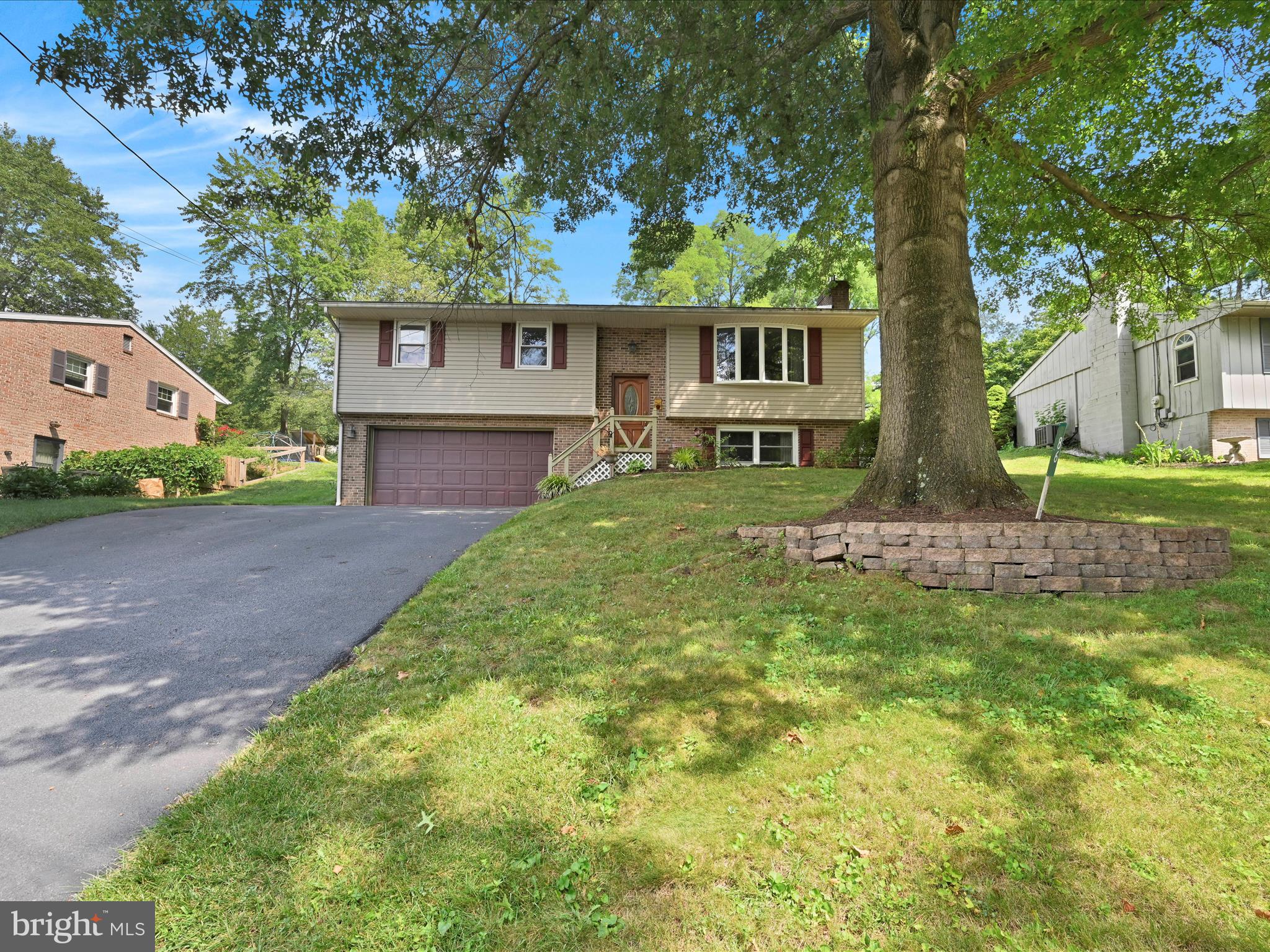 86 E CHURCH STREET