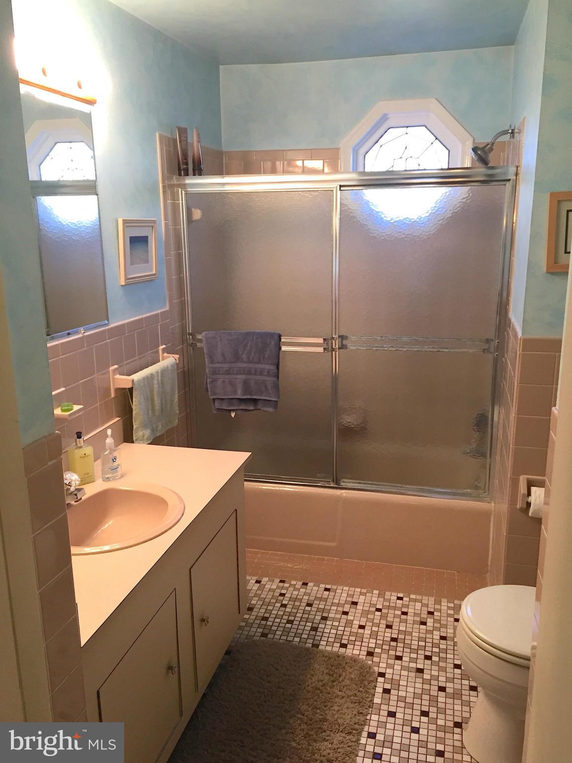 DUNN LORING GARDENS - Residential