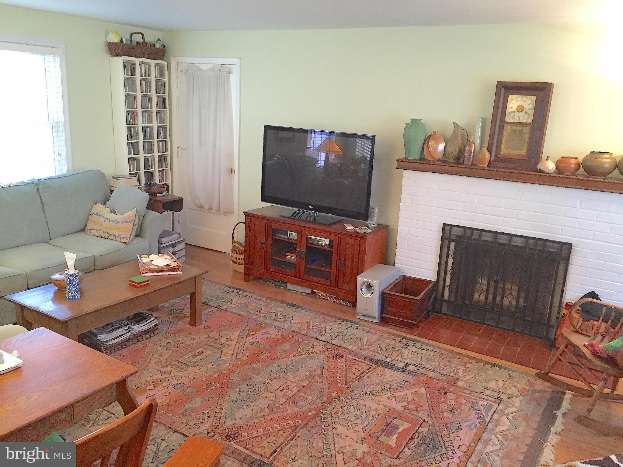 DUNN LORING GARDENS - Residential