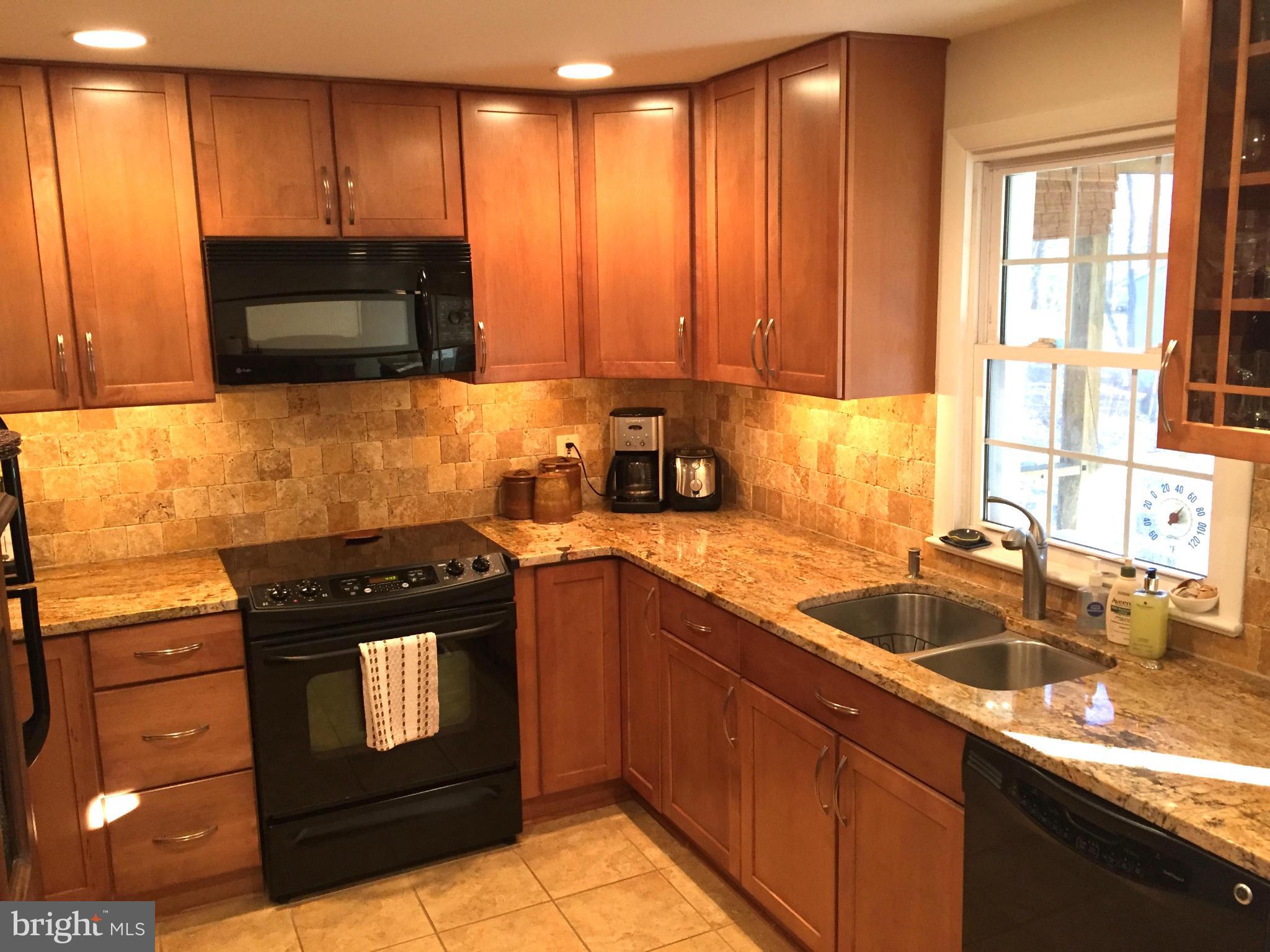 DUNN LORING GARDENS - Residential