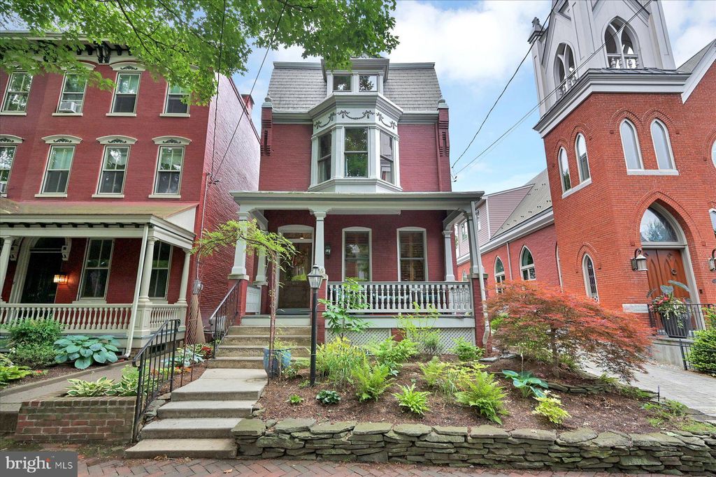 Photo of 236 LANCASTER AVE, LANCASTER, PA 17603 (MLS # PALA2021812)