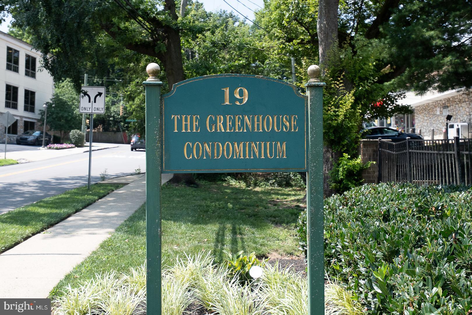 Sophisticated Living in the Boutique Greenhouse Condominium
Discover this beautifully updated 2-bedroom, 2-bath condo in the sought-after Greenhouse Condominium, nestled in the heart of Bala Cynwyd. This sunlit home features a modern, open-concept layout with a spacious living room and dining area framed by walls of windows. Step out to the screened terrace and take in serene views of the surrounding woods and gentle stream—a peaceful retreat right at home.
The sleek, renovated kitchen is a chef’s dream with granite countertops, a breakfast bar/workstation, stainless steel appliances, and a Viking stove. The generous primary suite includes a large walk-in closet, access to the terrace, and a private bath with a soaking tub/shower combo. The second bedroom also opens to the terrace and is adjacent to a full hall bath with stall shower. Hardwood floors grace both bedrooms, while tile runs throughout the main living areas. A convenient in-unit washer and dryer is located just outside the primary suite.
Residents enjoy a recently renovated lobby and fitness center, assigned parking, and ample guest parking. The condo fee covers water, sewer, trash, snow removal, exterior and common area maintenance, and professional management. Ideally located with easy access to I-76, Routes 1 & 23, and just minutes from Center City by car or train. Convenient to public transportation and all the Main Line has to offer