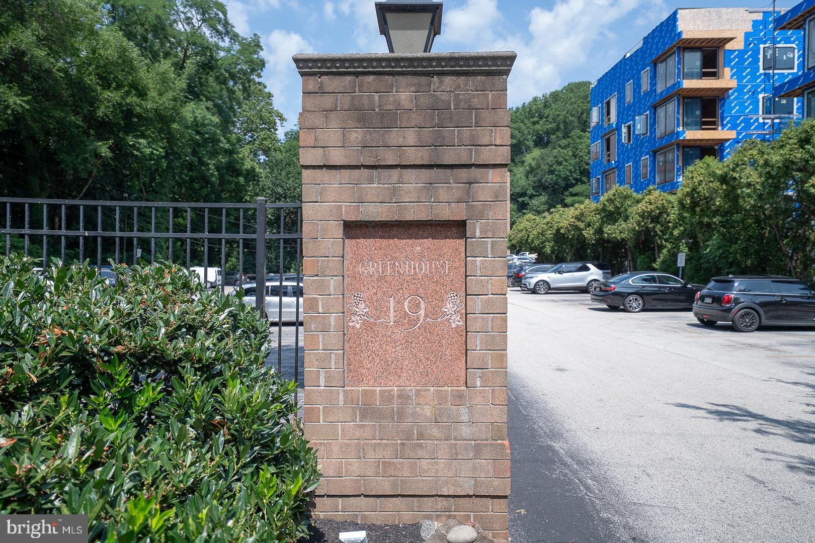 19 ROCK HILL ROAD 1-F