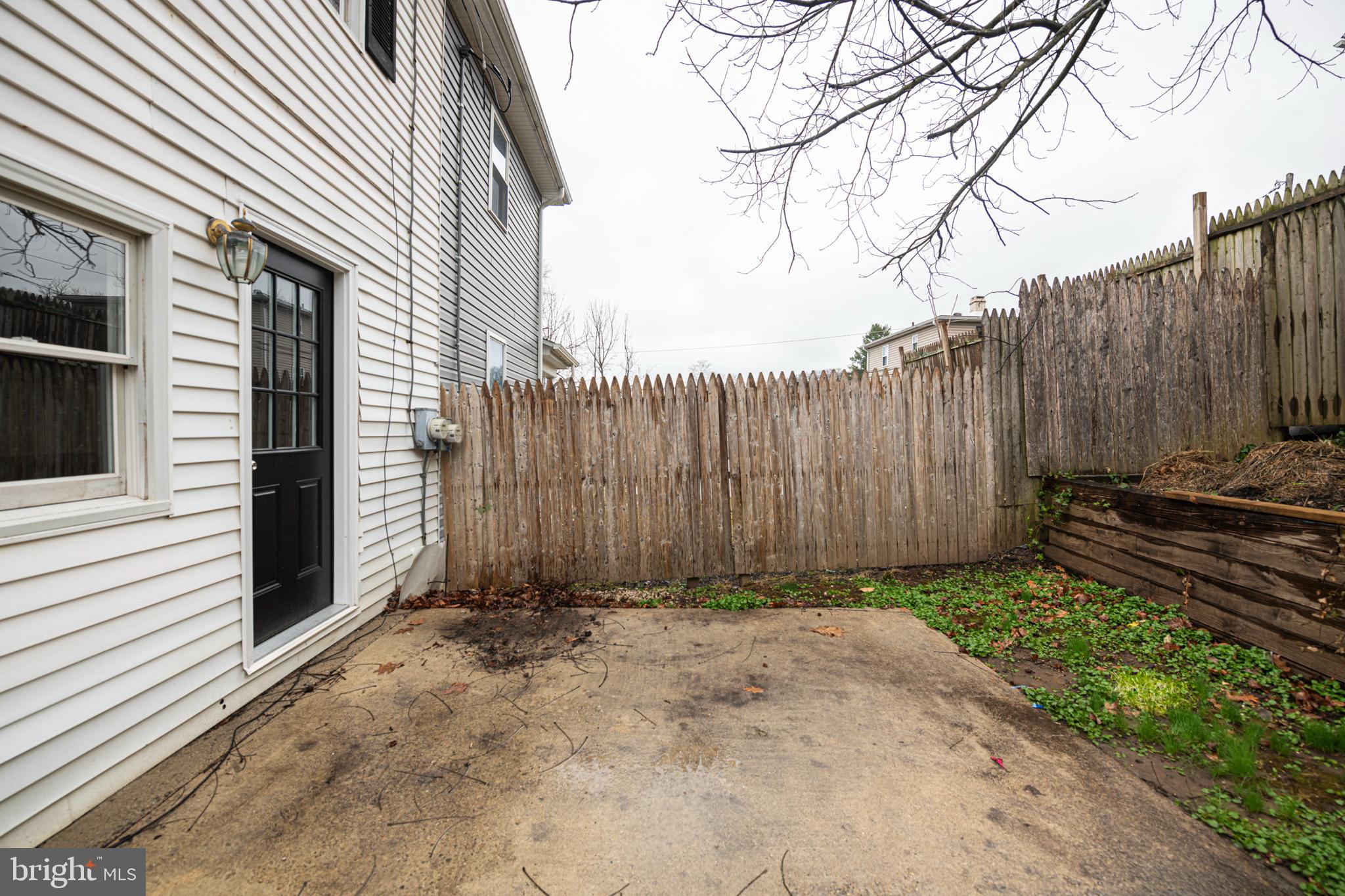 ASTON MILLS - Residential