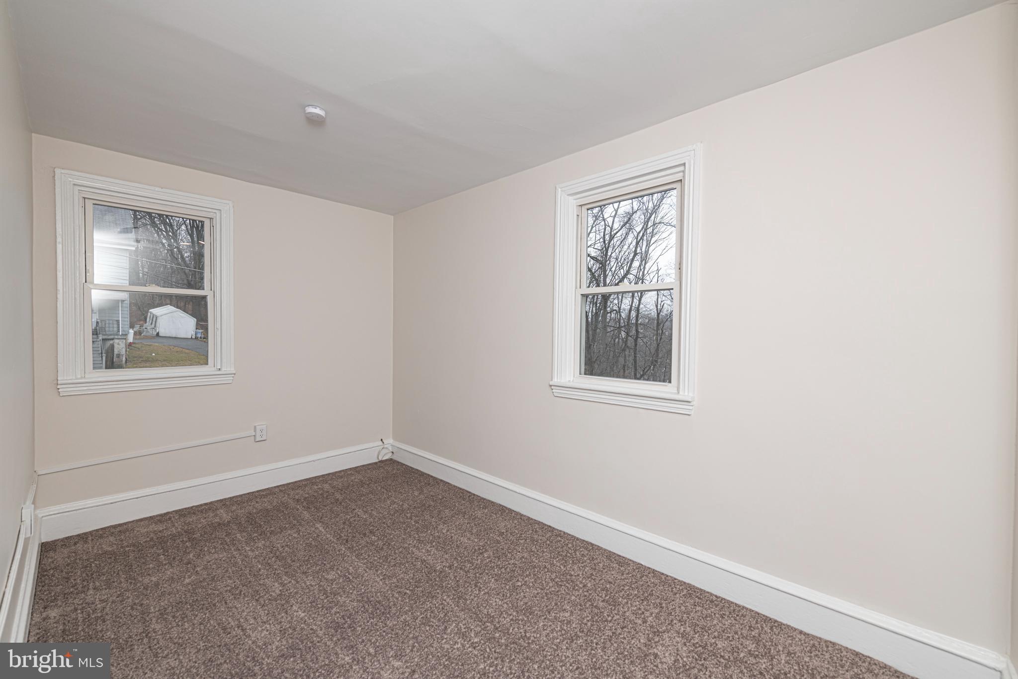 ASTON MILLS - Residential